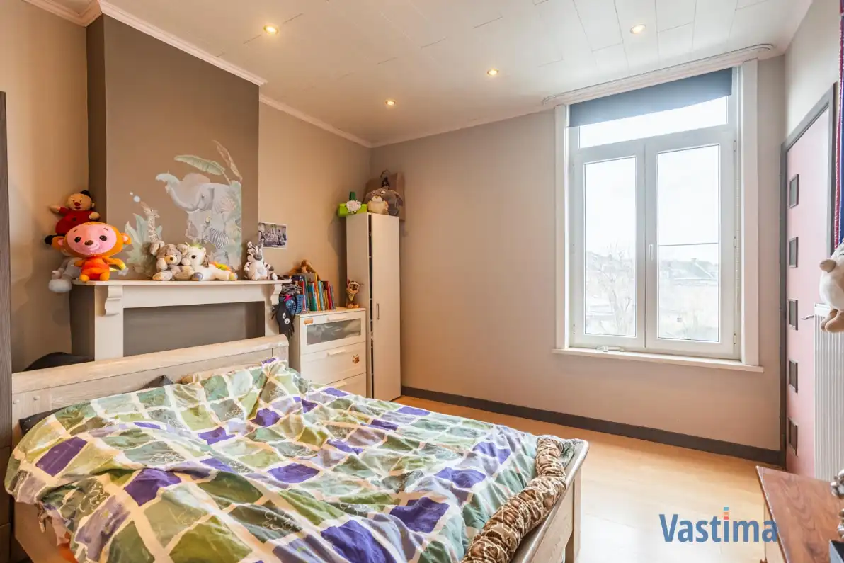 Energiezuinige gezinswoning met 3 slaapkamers, tuin en zonnepanelen foto 15