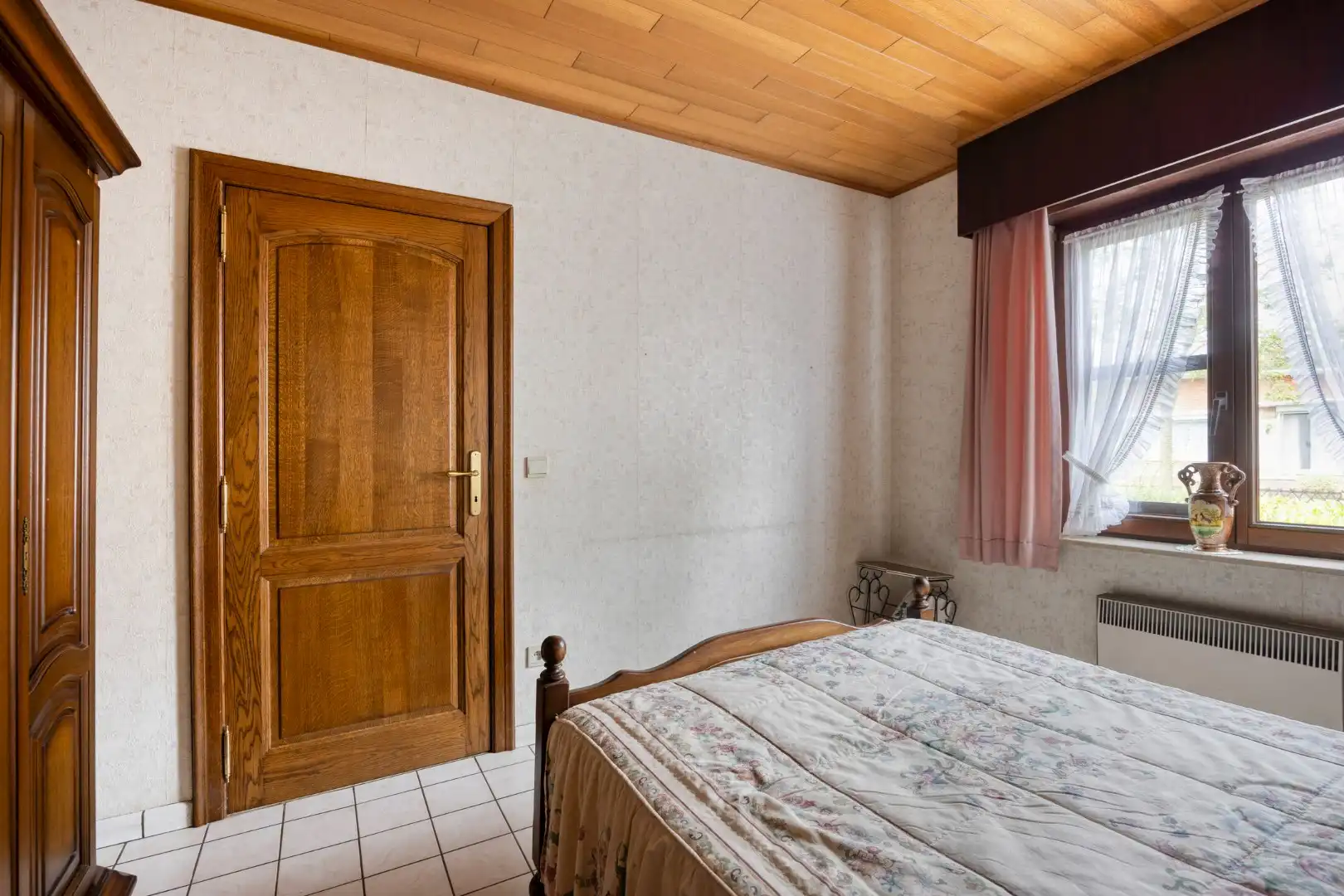 Gelijkvloerse woning met 2 slaapkamers op een mooi Z gericht perceel van 819 m² ! foto 16