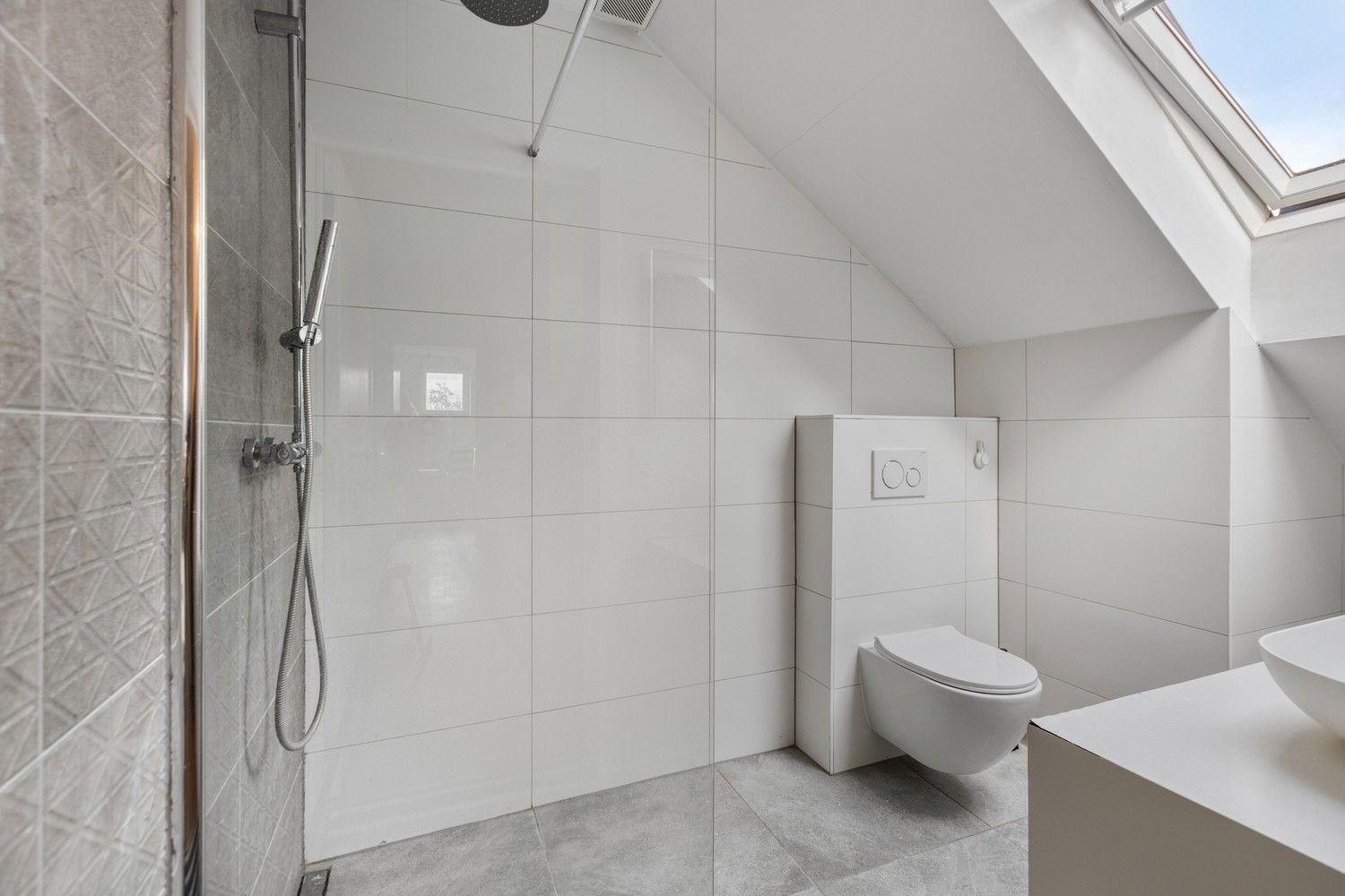 Recente en energiezuinige duplex in Lanaken foto 28