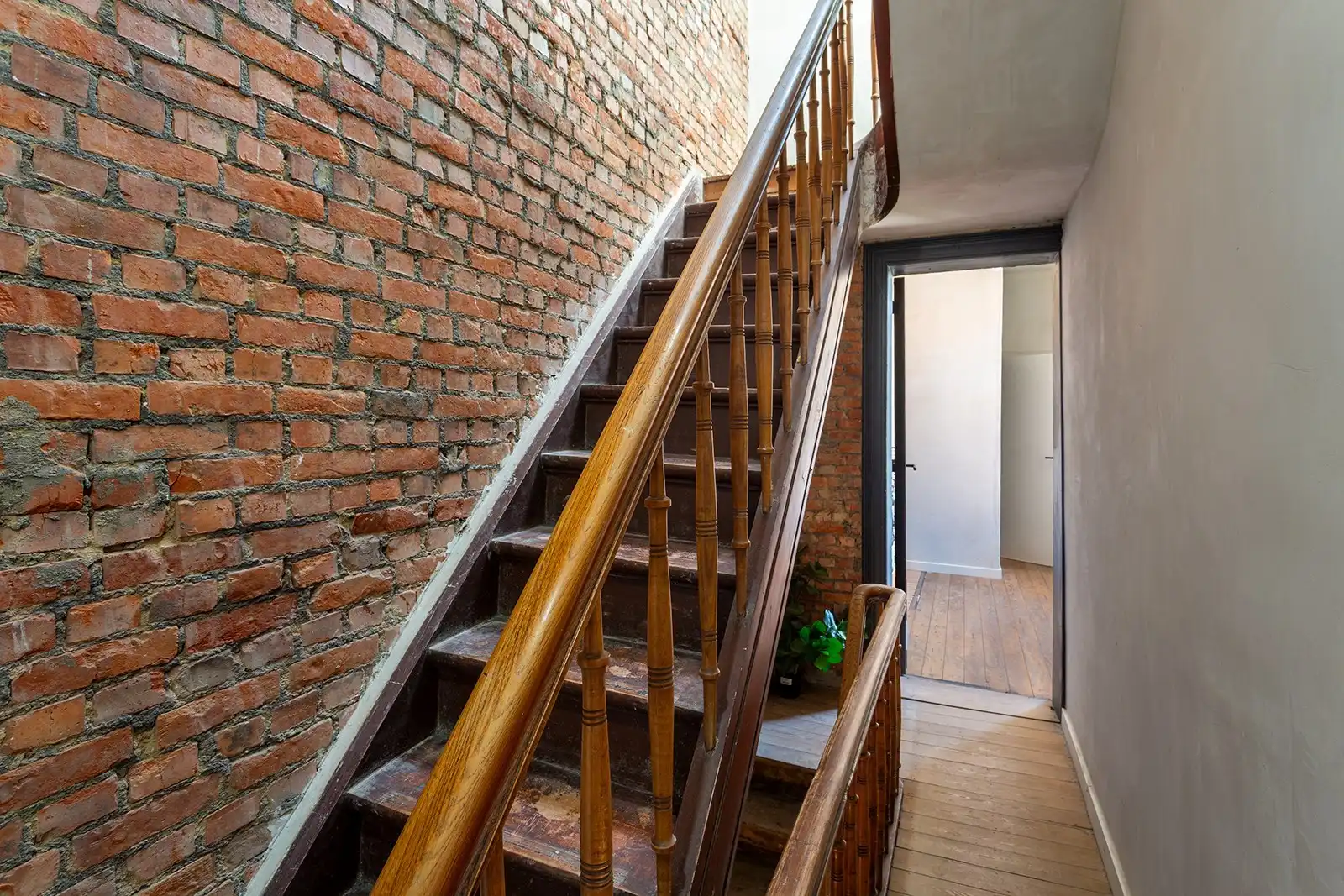 Charmant duplex appartement in authentiek gebouw foto 15