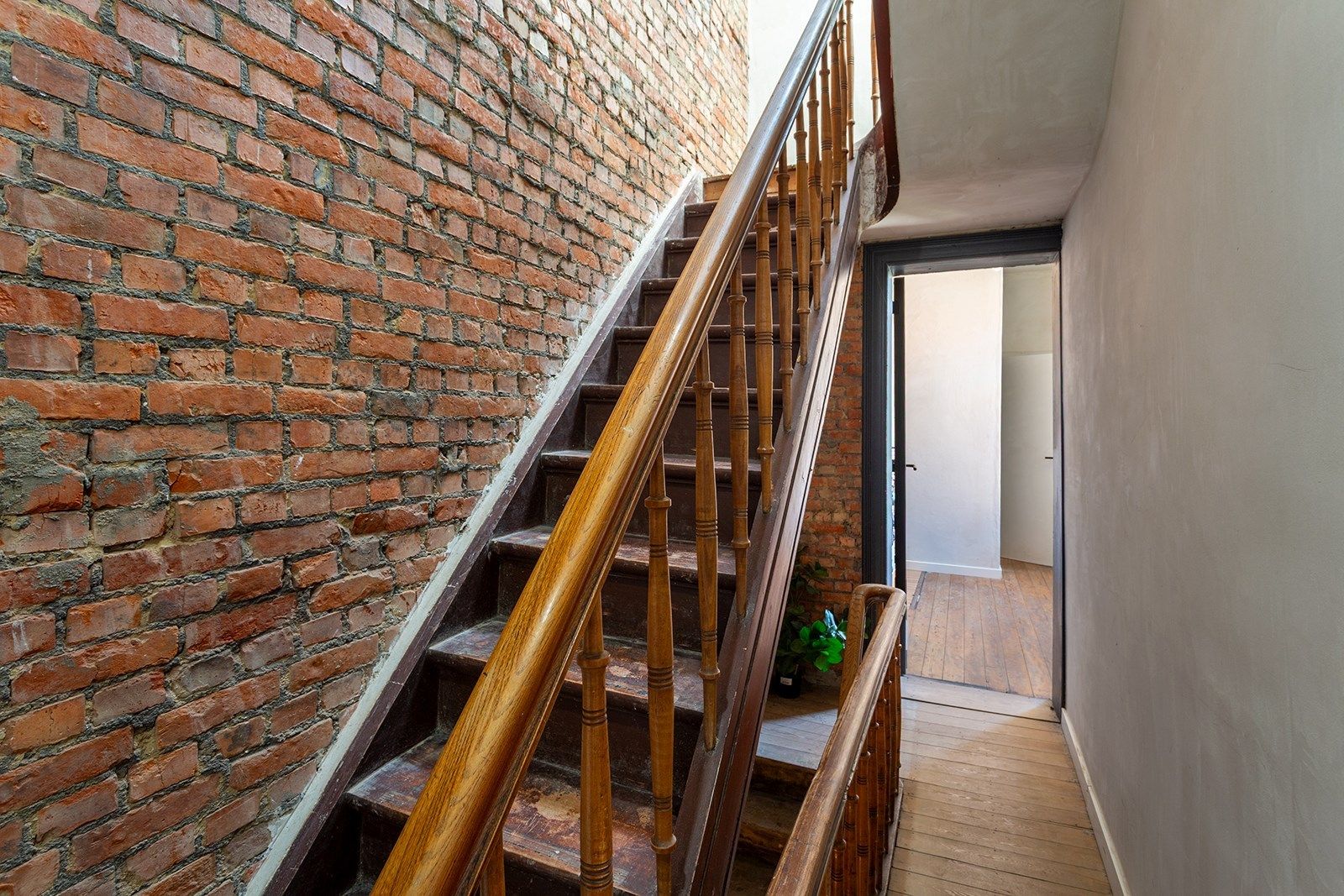 Charmant duplex appartement in authentiek gebouw foto 15