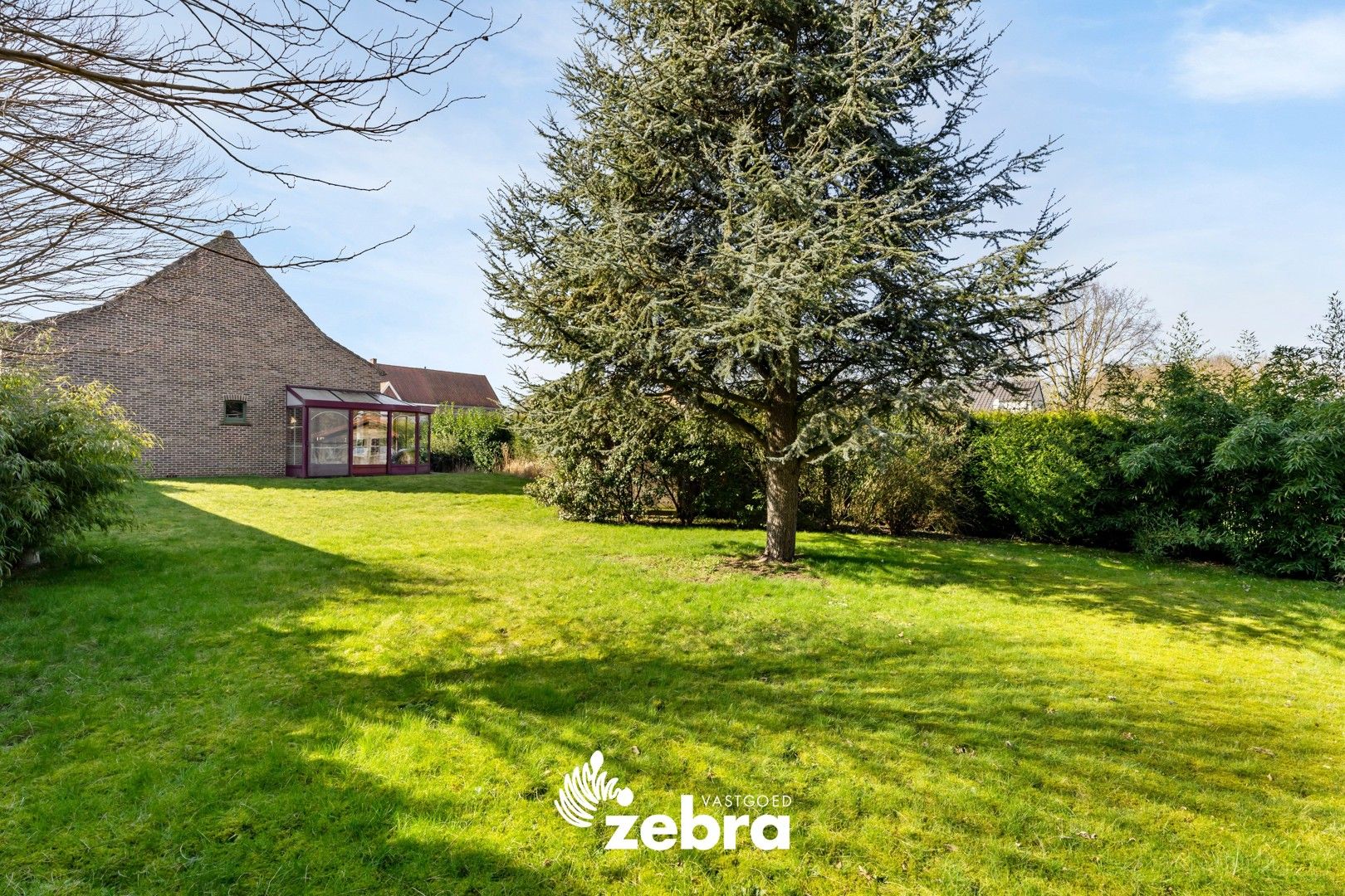 Charmante te renoveren villa met saunahuis in Izegem! foto 22