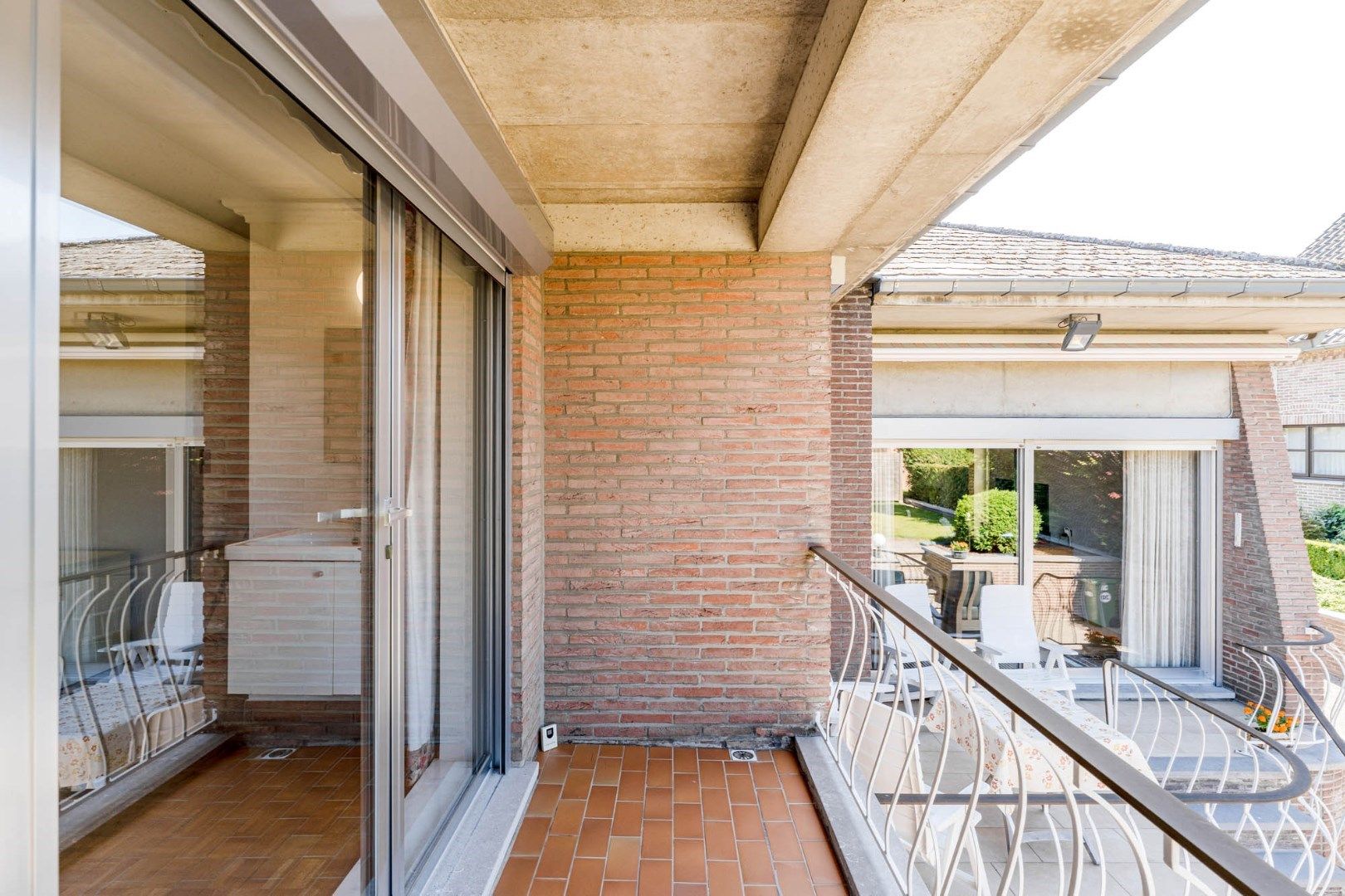 Uitstekend onderhouden vrijstaande bungalow woning op 6a 47ca in een gegeerde woonbuurt vlakbij het centrum van Bilzen foto 20