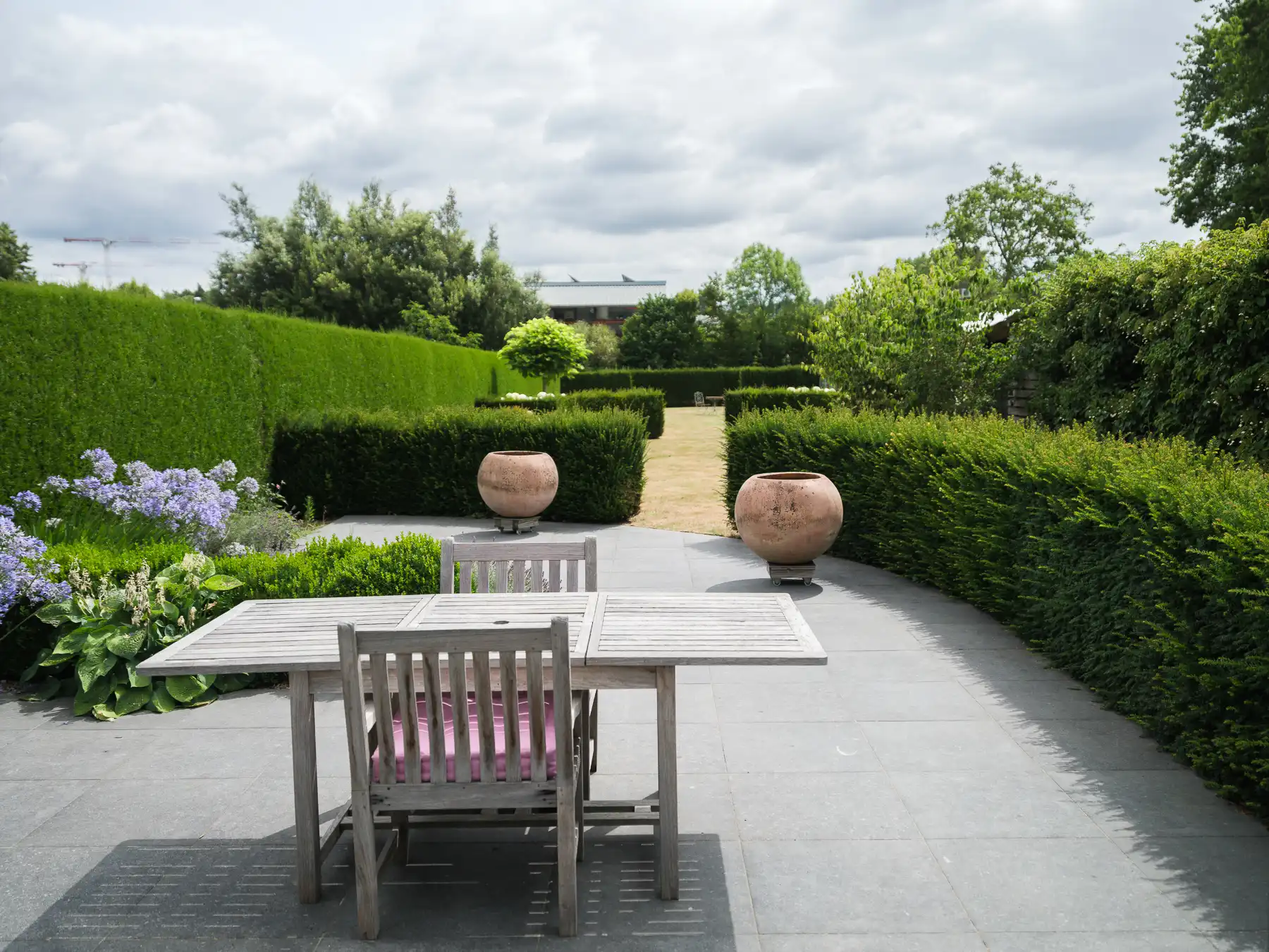 Instapklare woning met prachtige tuin foto 15