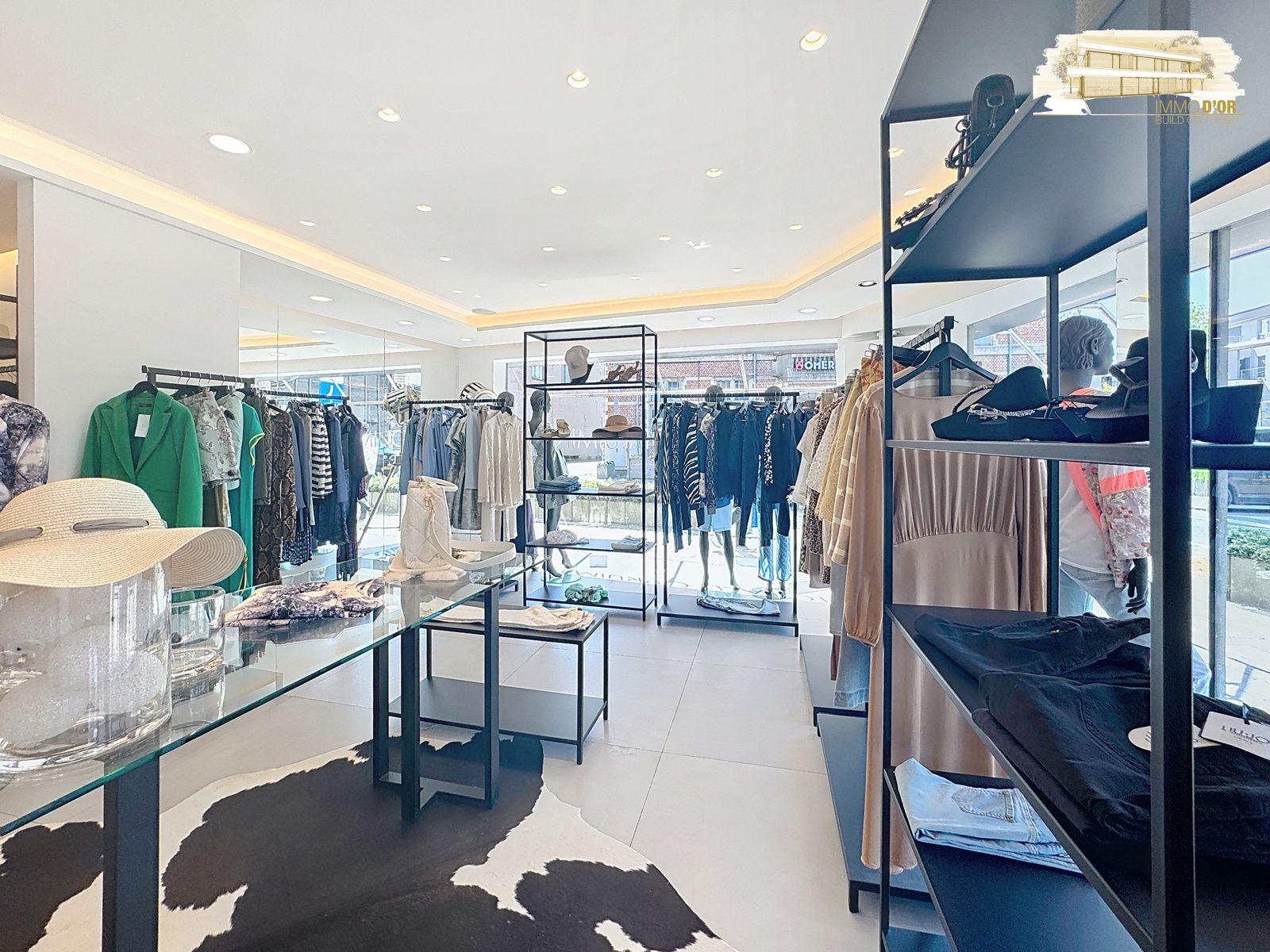 Lichtrijke handelsruimte op toplocatie! foto 3