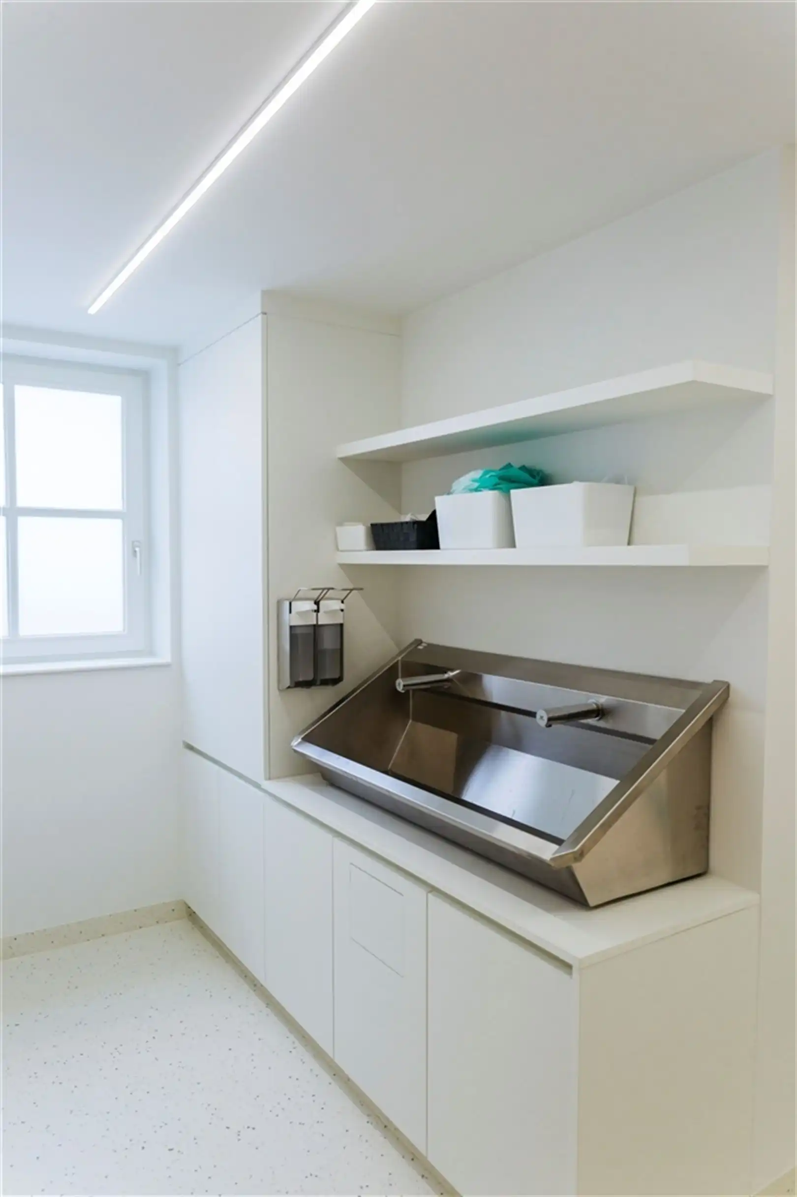 Kantoren/praktijkruimten op strategische locatie in Gent met parking foto 20