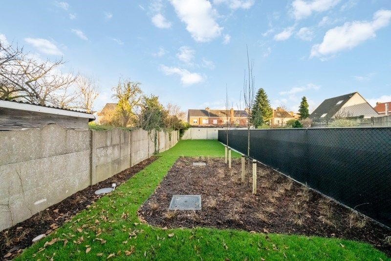 Gelijkvloers en zeer energiezuinig appartement met mooie tuin ! foto 9