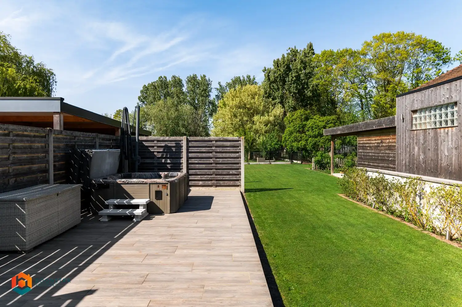 Gelijkvloerse woning met 3 slpkrs en prachtige tuin foto 17