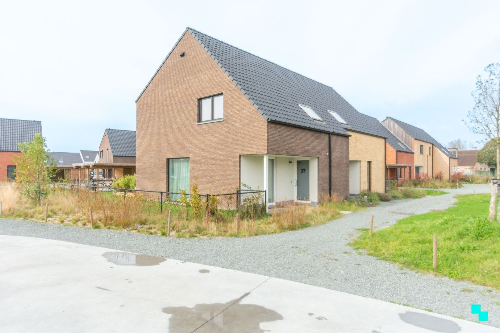 Nieuwbouwwoning op unieke ligging foto 3