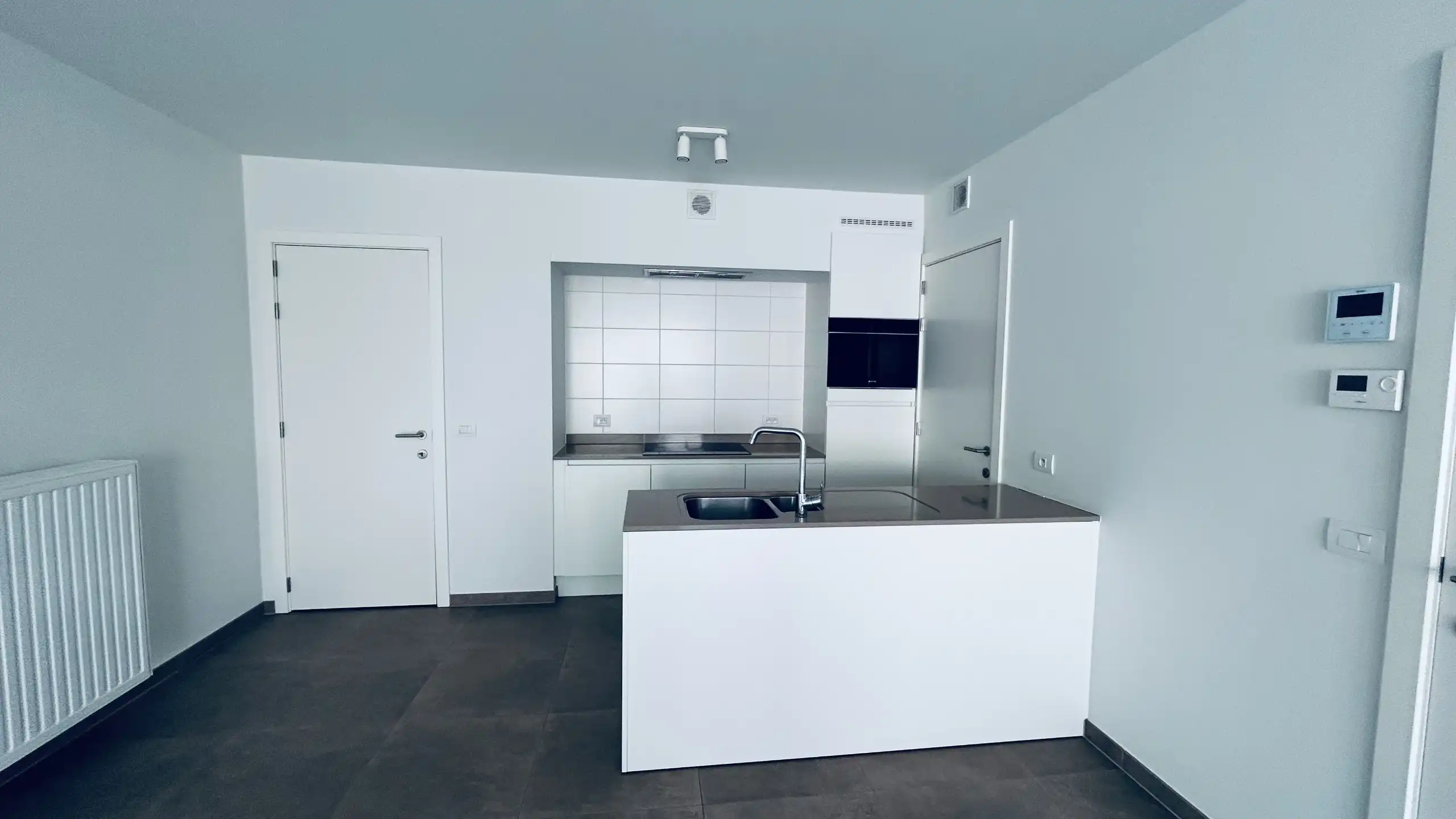 Mooi 1-slaapkamer appartement met terras en autostaanplaats foto 7