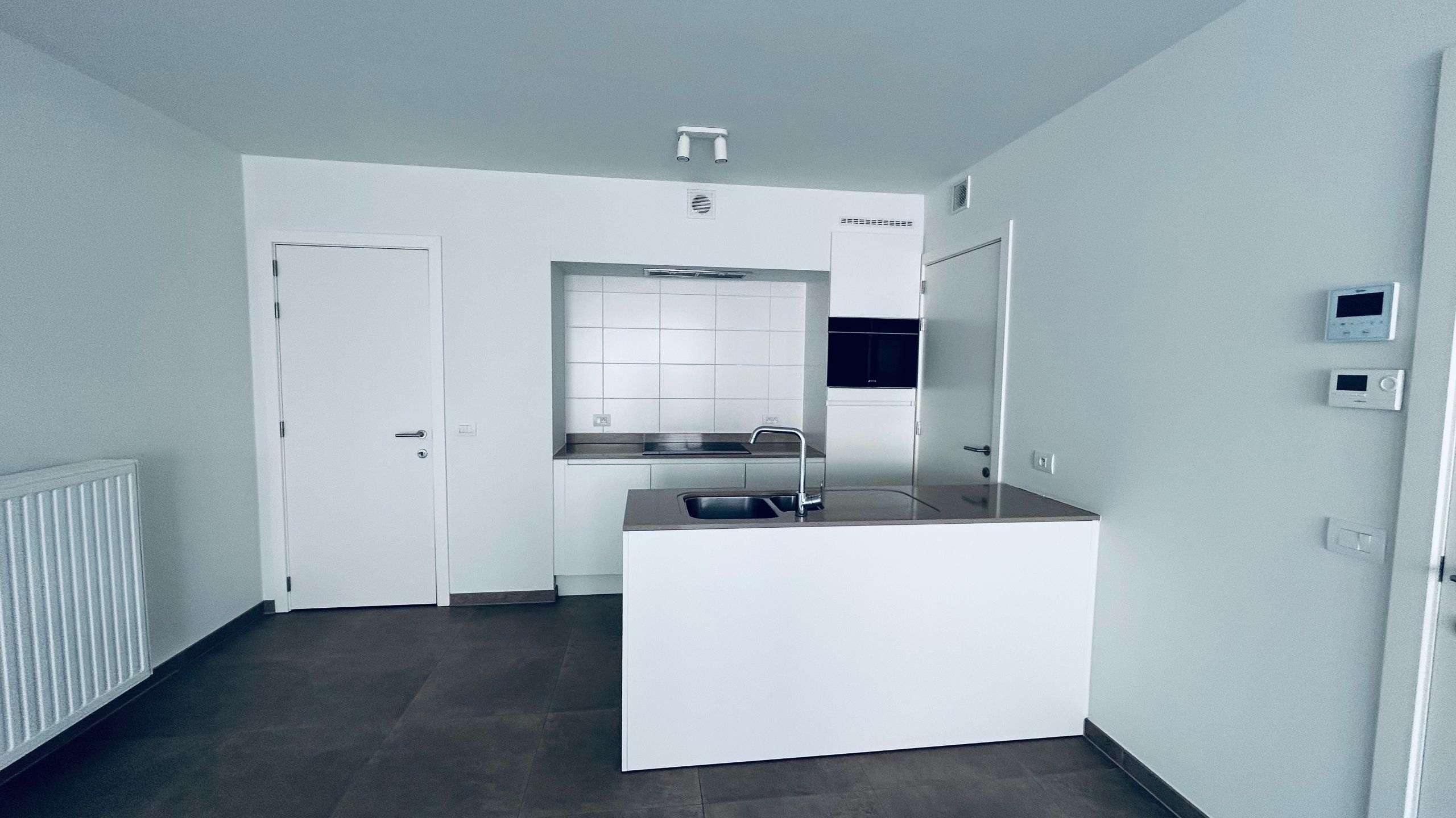 Mooi 1-slaapkamer appartement met terras en autostaanplaats foto 7
