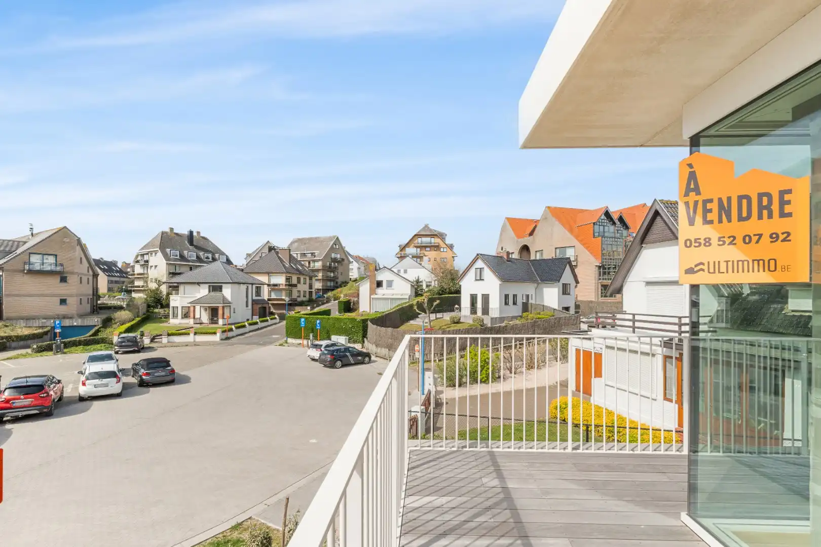 PRACHTIG NIEUWBOUWAPPARTEMENT OP 200 METER VAN DE ZEEDIJK foto {{pictureIndex}}