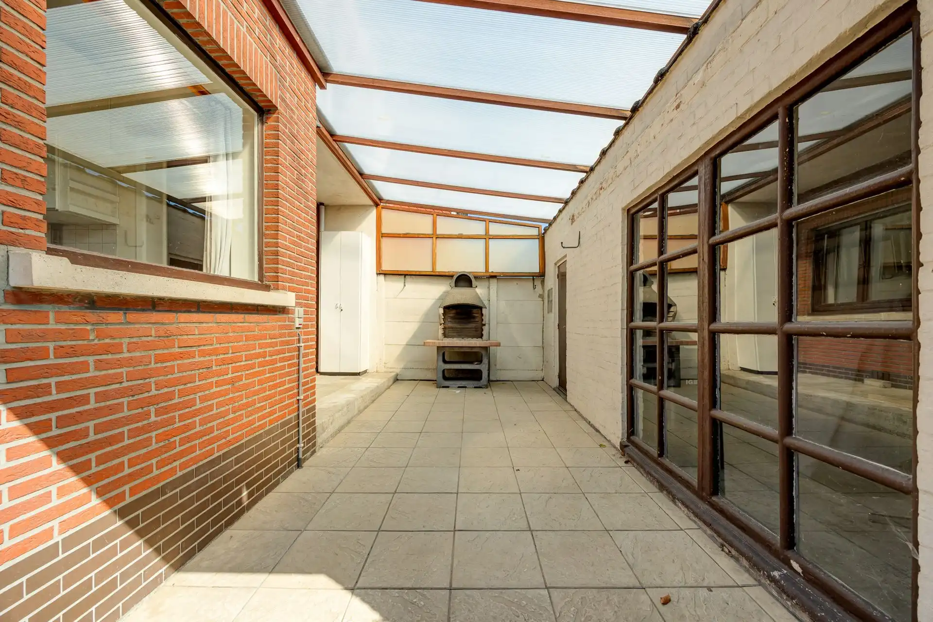 Ruime halfopen bebouwing met 5 slaapkamers, garage en zonnige tuin op toplocatie! foto 33