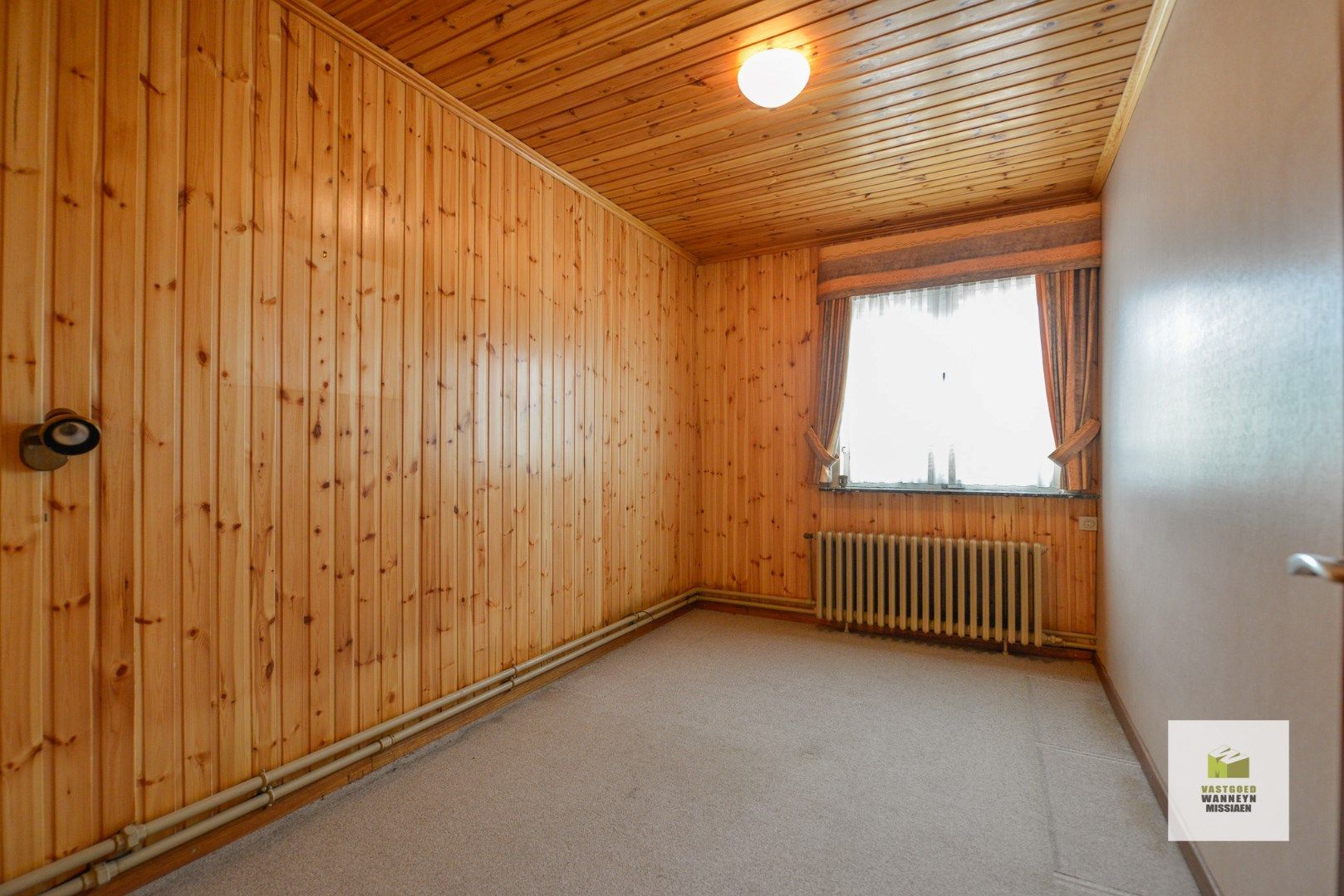 Bungalow met 4 slaapkamers op perceel van 801m2 op centrale ligging te Beernem foto 11
