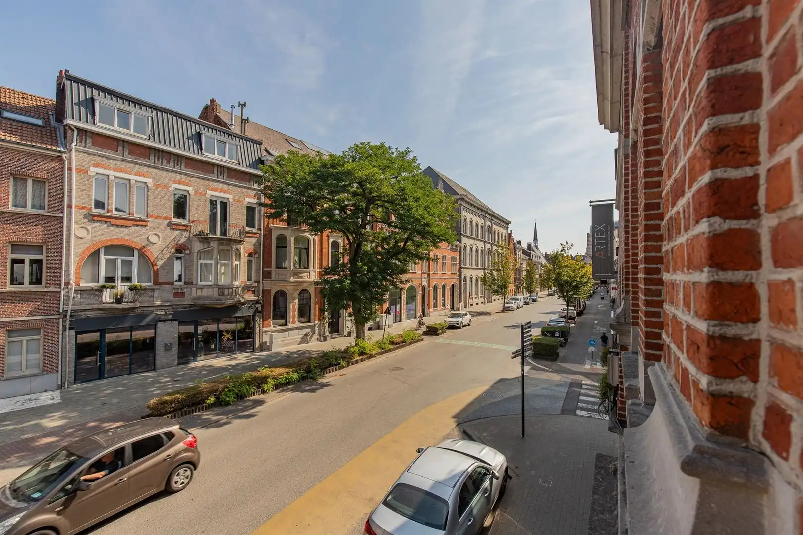 Opbrengsteigendom met 2 entiteiten gelegen in het hartje van centrum Dendermonde  foto 25