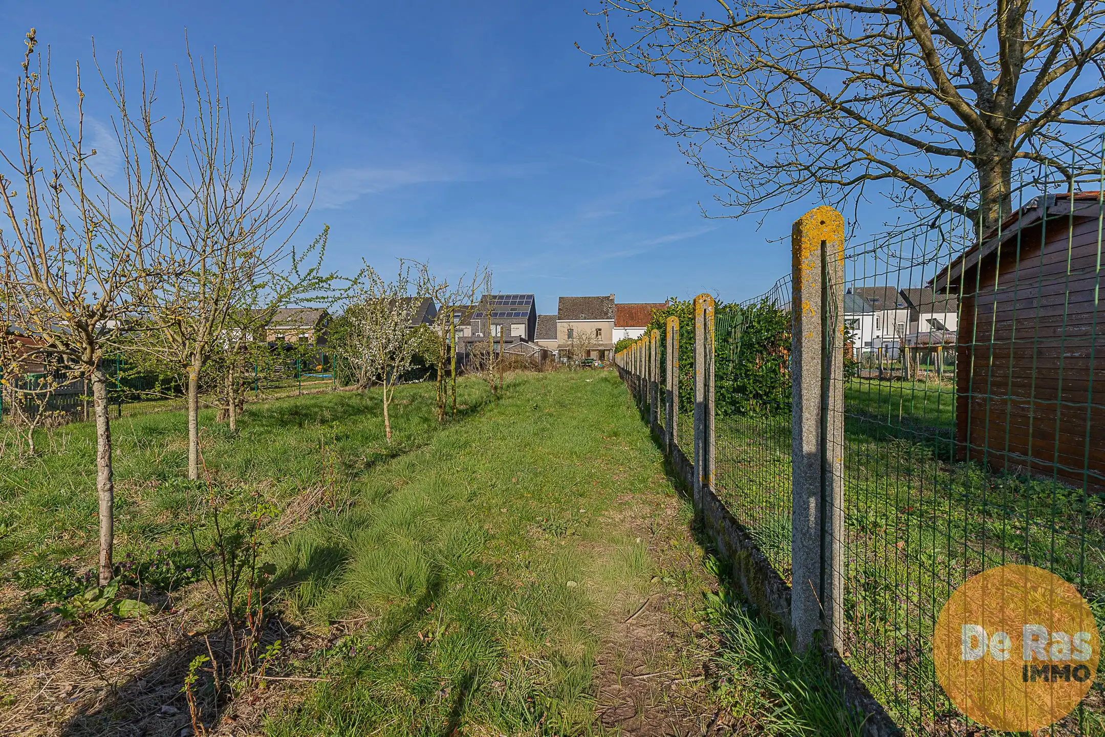 EREMBDEGM schitterend renovatieproject met grote tuin/garage foto 19