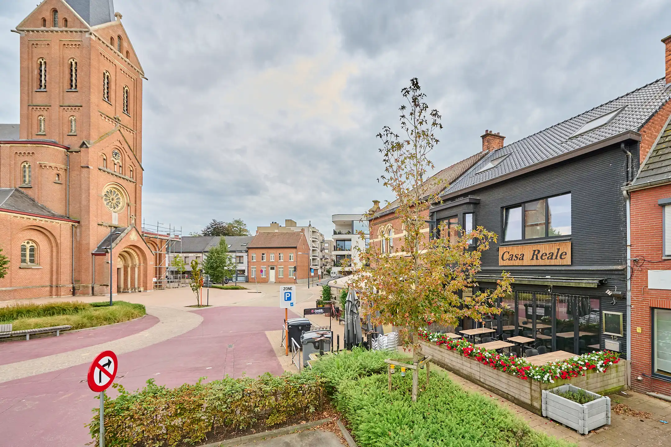 Opbrengsteigendom in het hart van Paal-Beringen foto 3