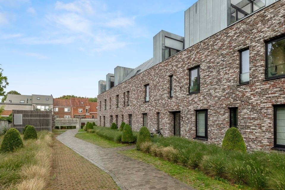 MODERN, KWALITATIEF EN LICHTRIJK APPARTEMENT MET UNIEK STUKJE DESIGN IN HARTJE TONGEREN foto 30