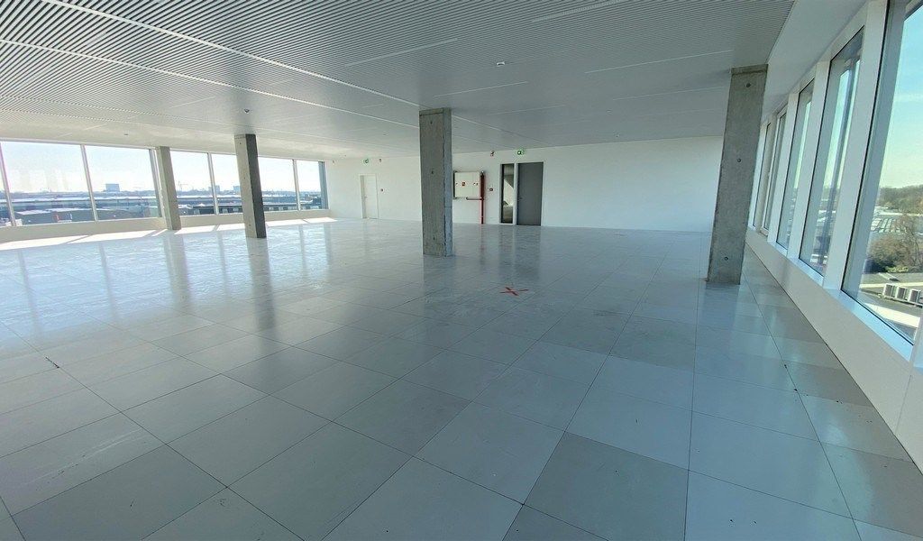 Nieuwbouw kantoren te huur aan The Loop in Gent foto 4