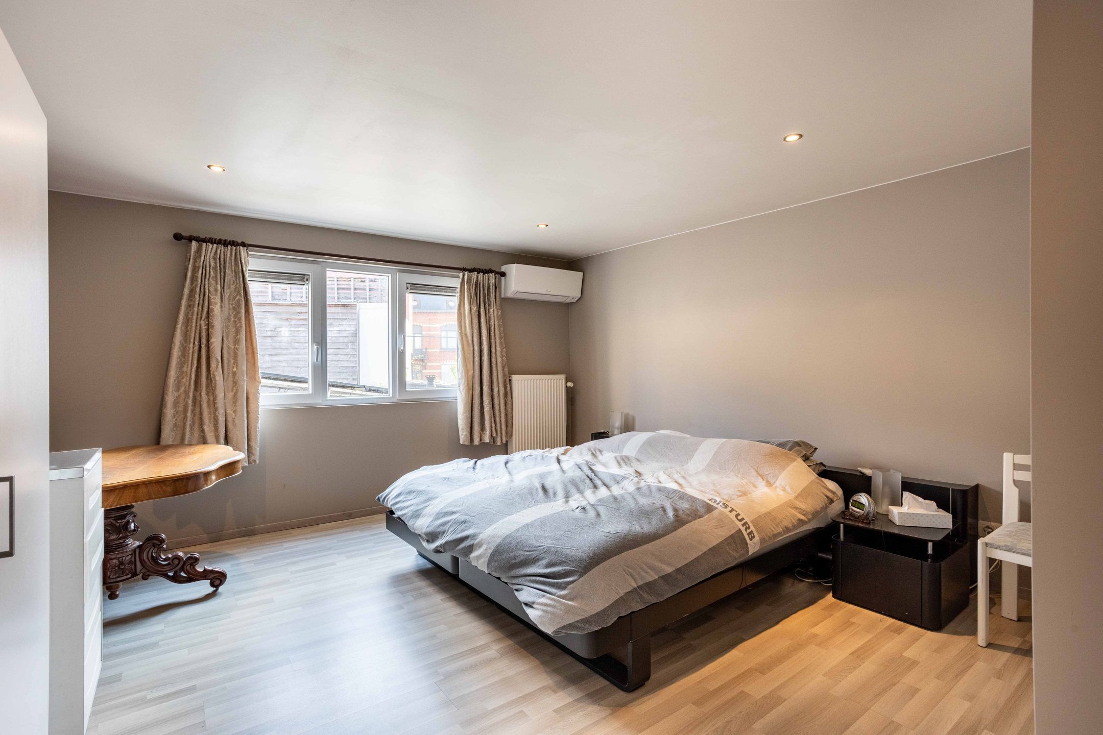 Energiezuinige, karaktervolle woning met 3slpks en stadstuin foto 11