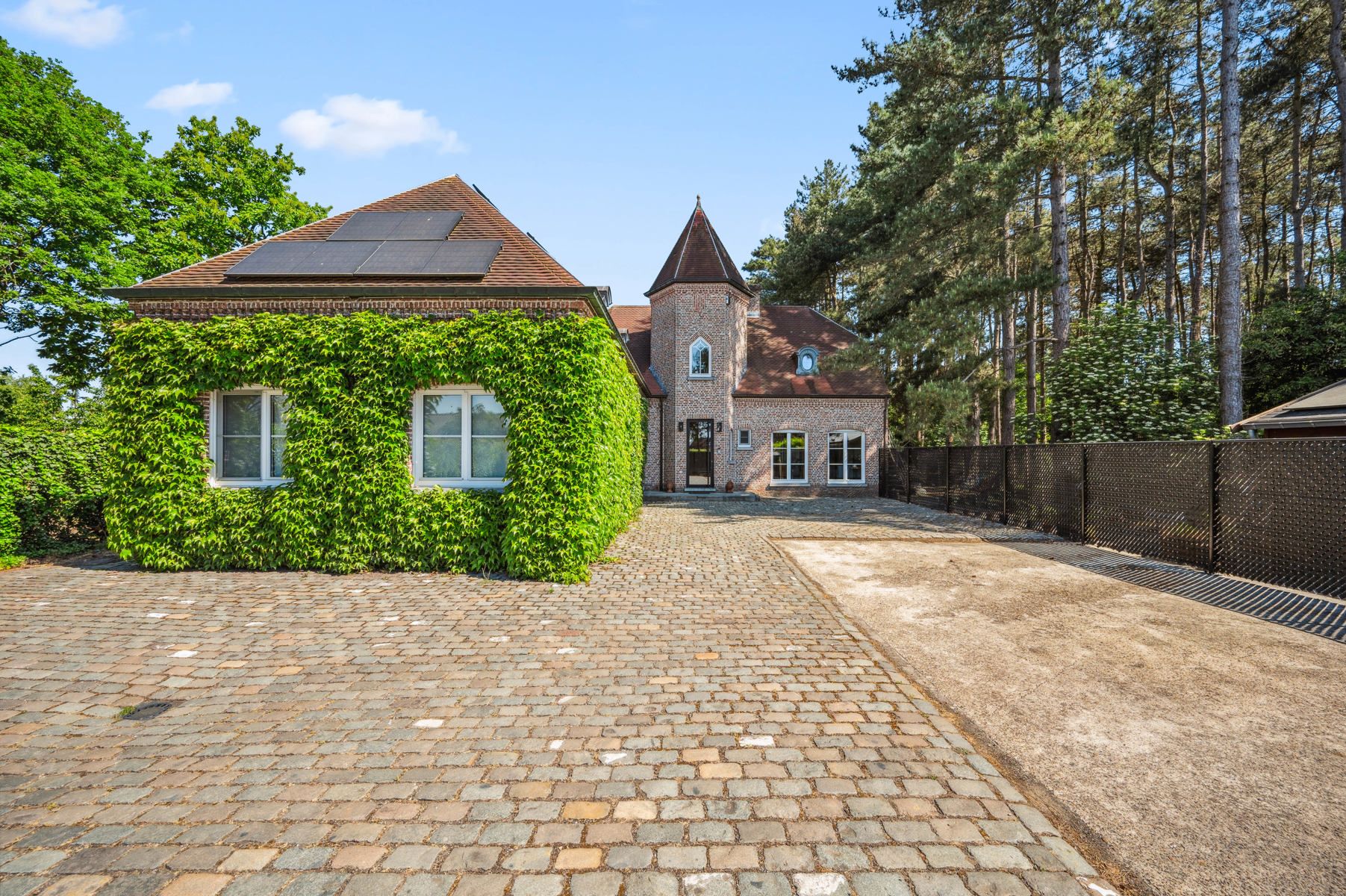 Unieke kangoeroe-woning in het centrum van BEERZEL foto 2