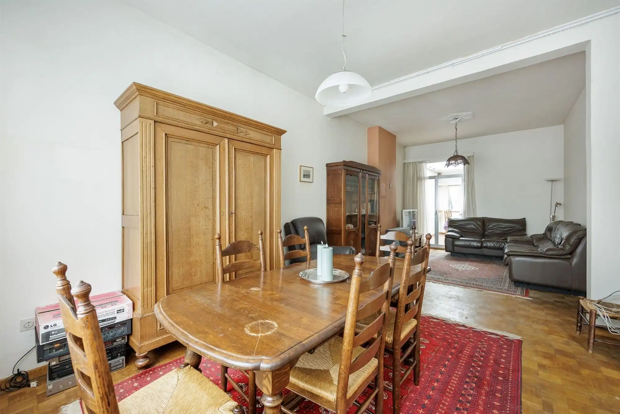 Stadswoning met 4 slaapkamers en stadstuin foto 2