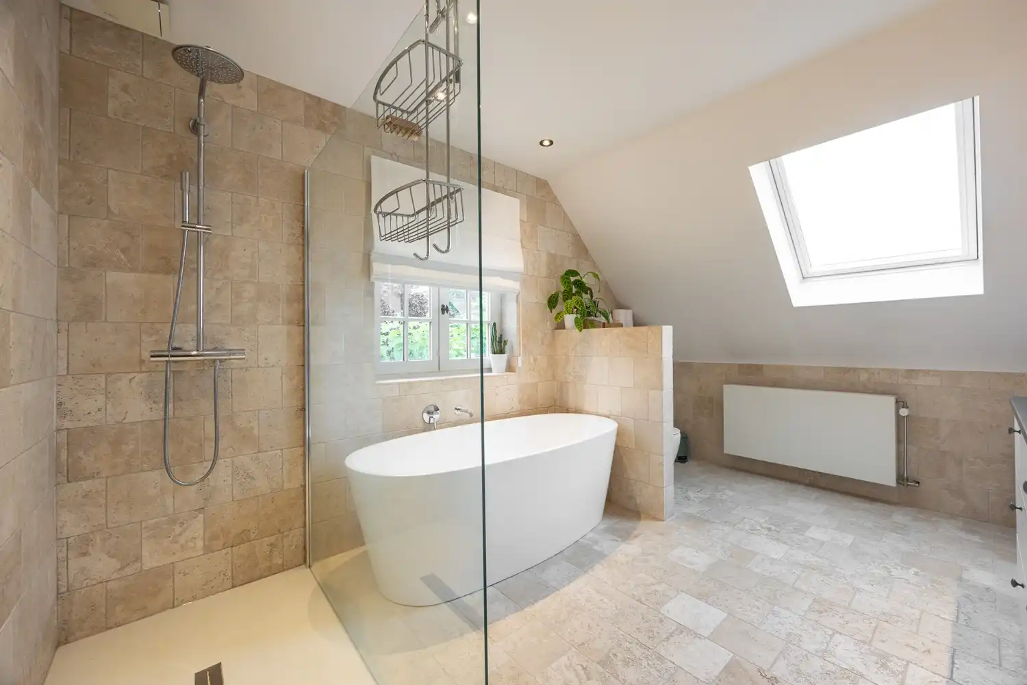 Instapklare woning op toplocatie foto 18