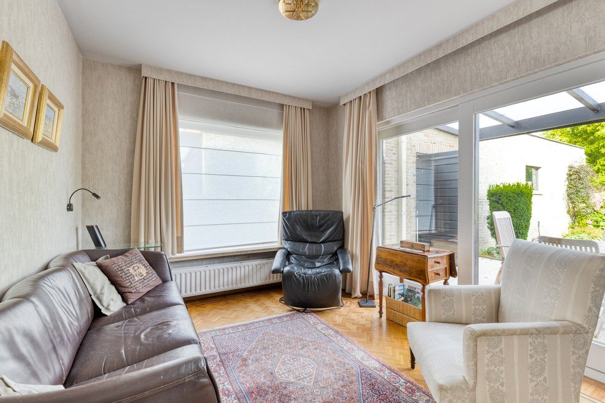 Halfopen bebouwing met prachtige tuin in Brakel foto 4