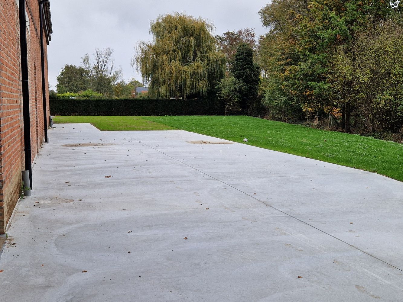 Magazijn / KMO Werkplaats met voorliggende Bouwgrond te Booischot foto 9
