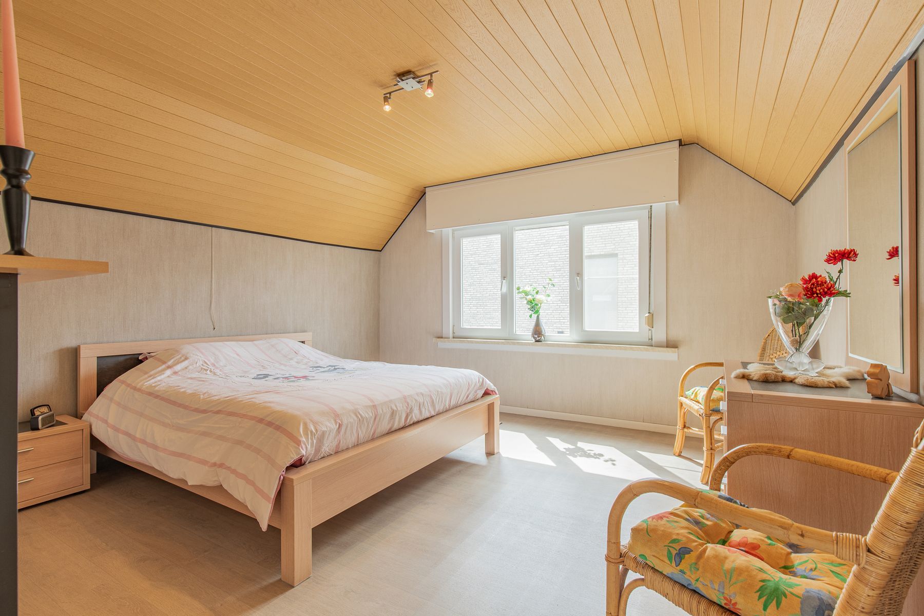 Charmante woning met tuin foto 10