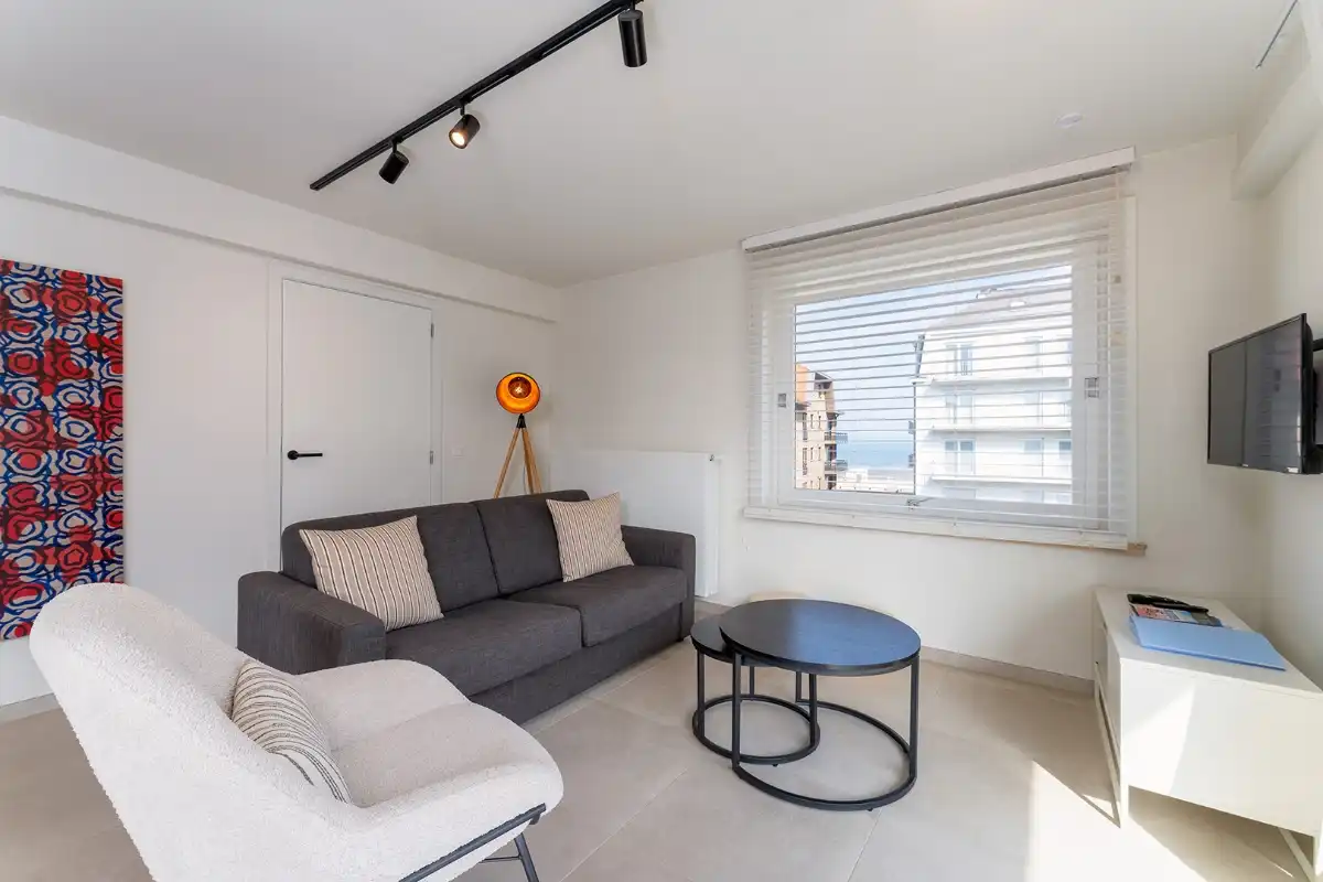 Prachtig gerenoveerd appartement nabij het strand foto 5