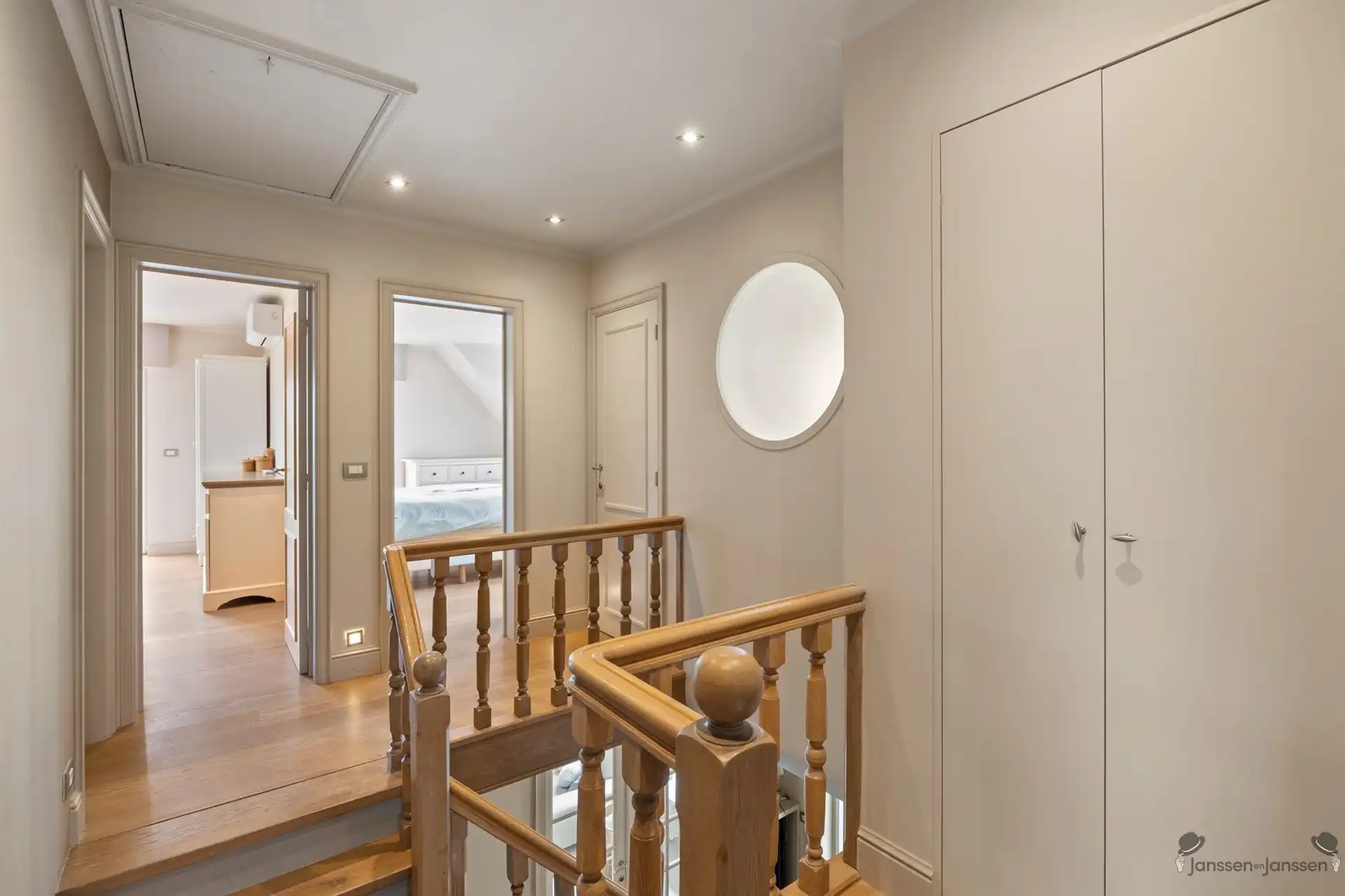 Stijlvolle villa met zwembad op topligging in Knokke-Heist foto 24