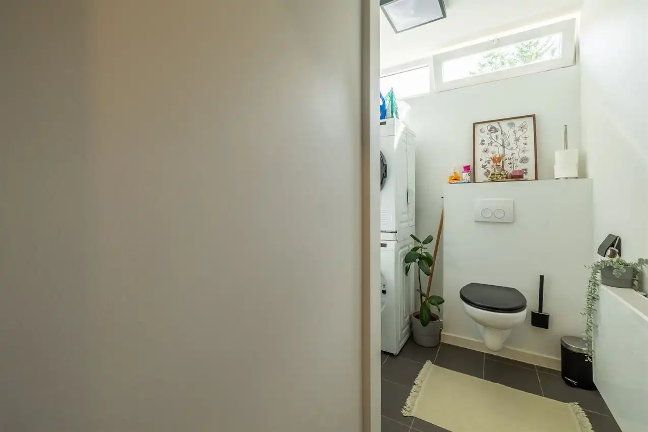 Gunstig gelegen woning, gelijkvloers, 2 slpk, omheinde tuin, garage foto 24