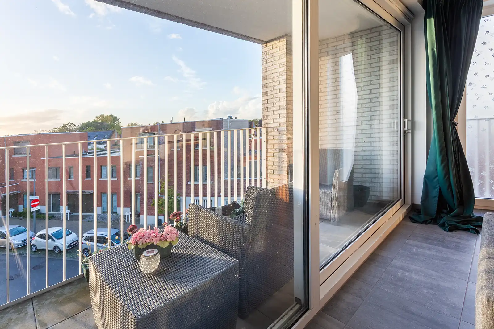 Appartement met 2 slpk., zonneterras en staanplaats foto 10