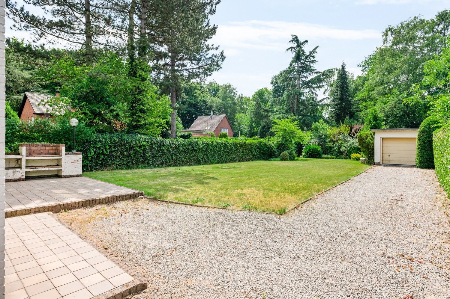 Ruime gezinswoning met 4 slaapkamers en royale tuin op toplocatie in Kapellen foto 21