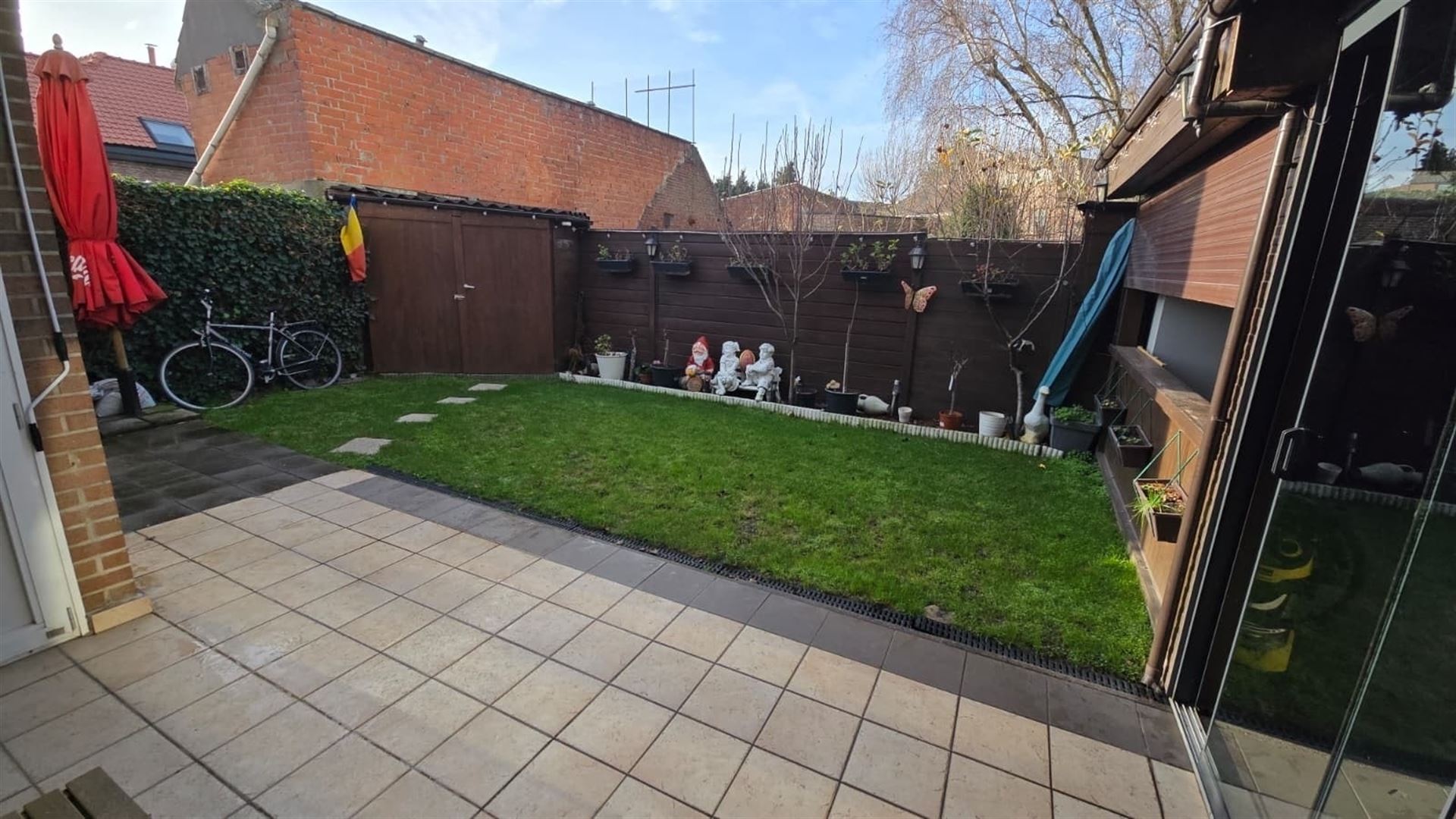 Gelijkvloersappartement met tuin en mogelijkheid tot aankoop garage! foto 11