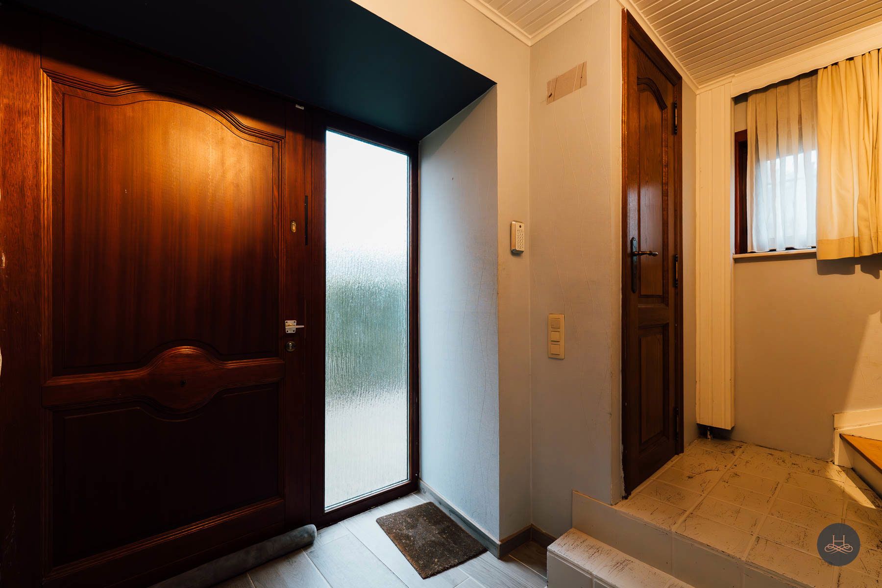 Gezellige halfopen woning in een zeer aangename buurt foto 2