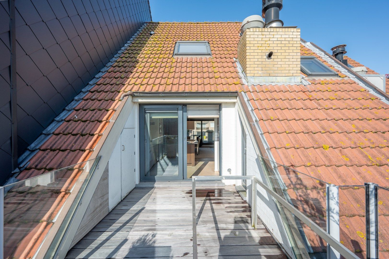 Uitzonderlijk ruim appartement met 3 slaapkamers en mooie zonneterrassen foto 8