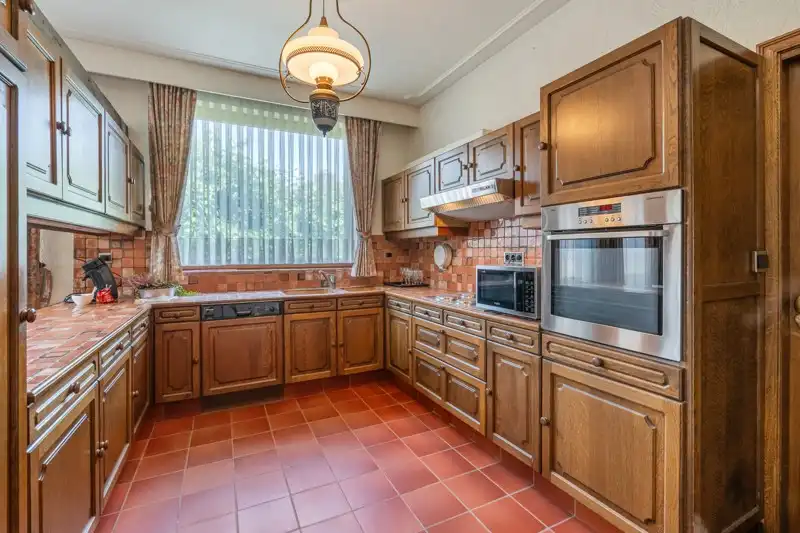 Ruime woning met 3 slaapkamers in het centrum van Kortenaken foto 9