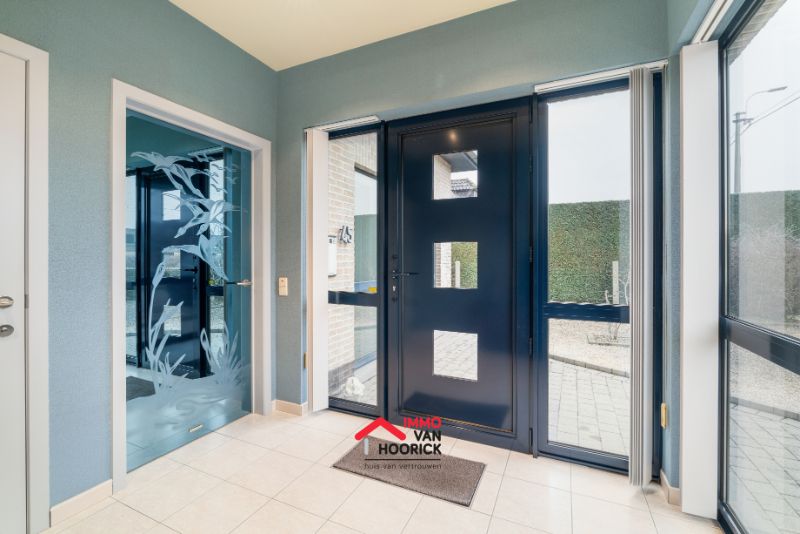 Mooie ruime woning 3 slaapkamers op 855m² foto 4