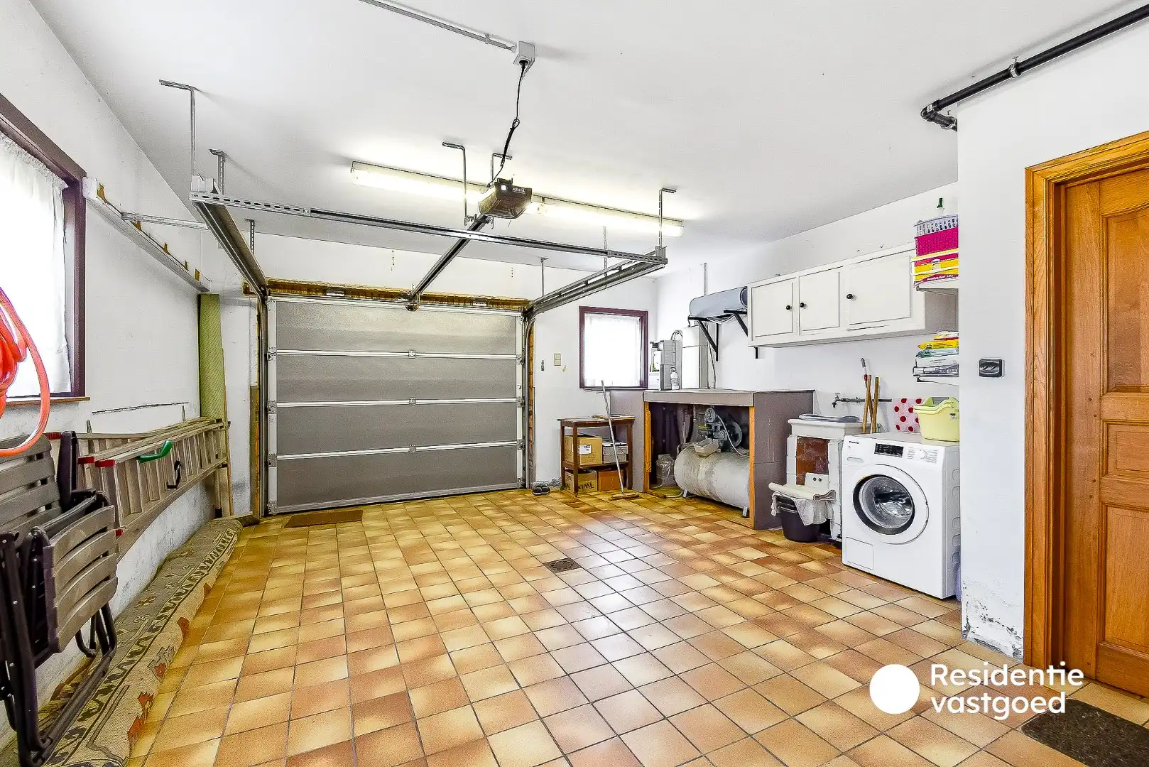 Ruime villa met 4 slaapkamers foto 21