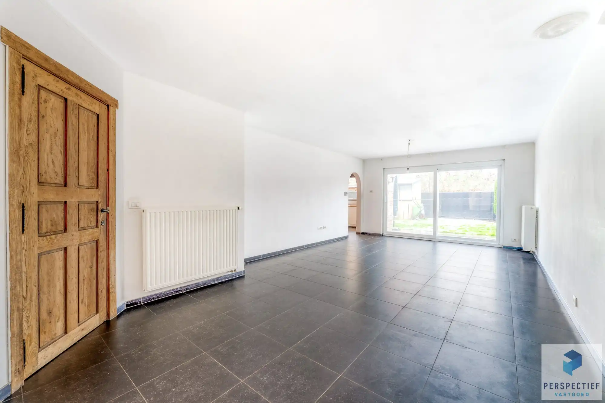 VERRASSEND RUIME en ENERGIEZUINIGE WONING met ZONGERICHTE TUIN foto 4