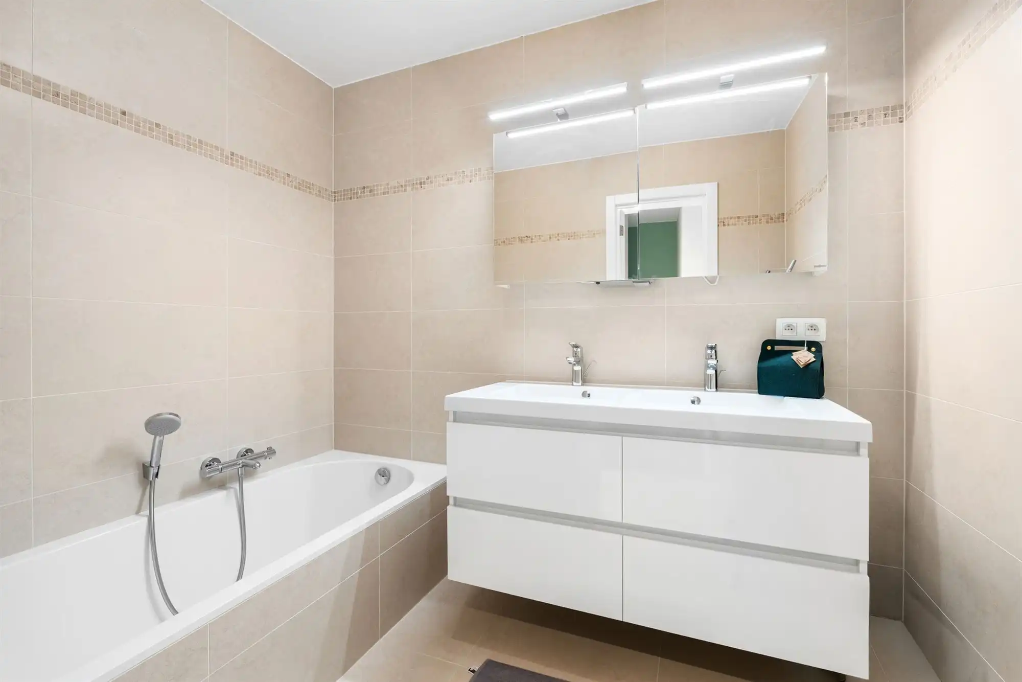Duplex met 3 slaapkamers, 2 badkamers en zonnige terrassen foto 16