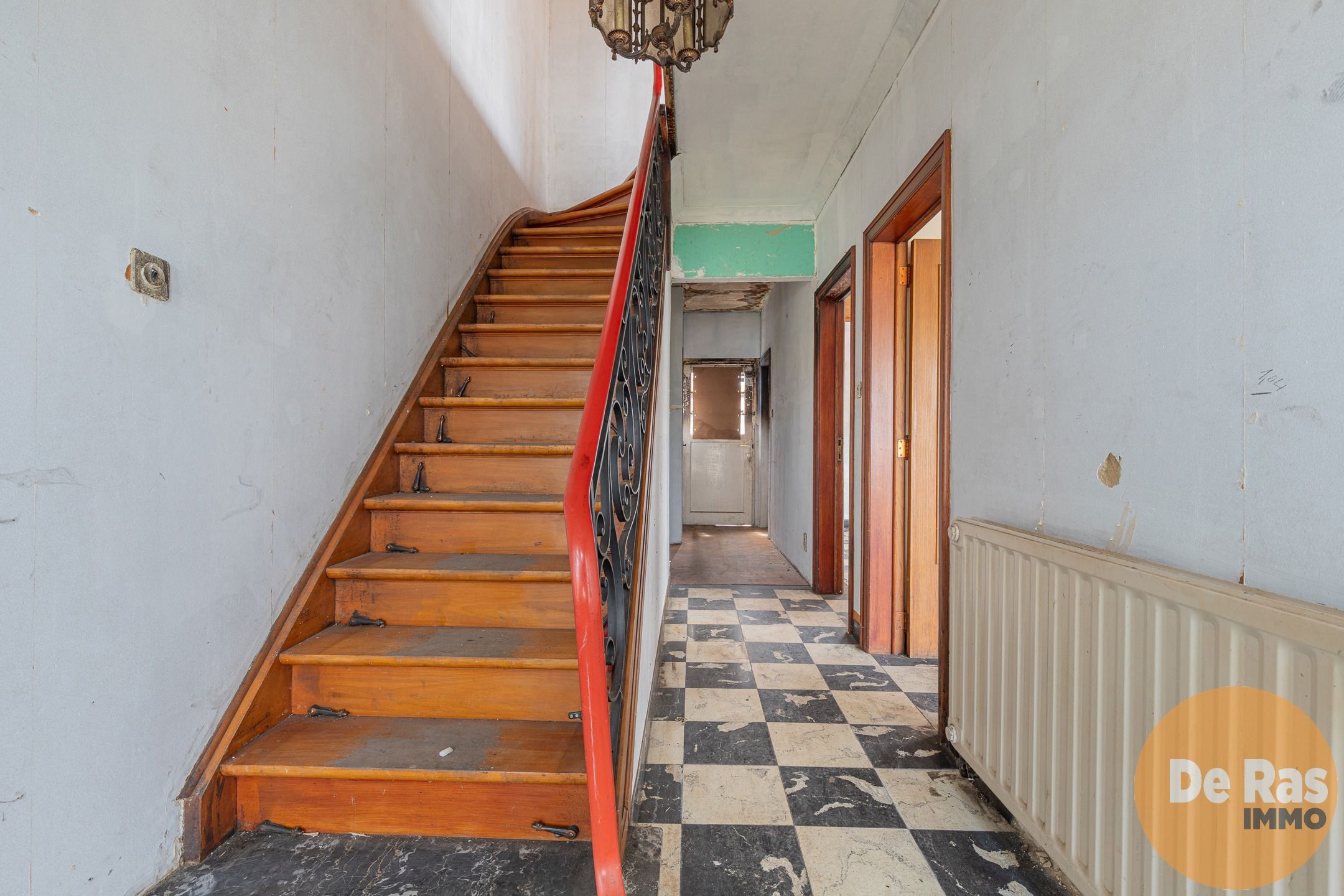 ERPE-MERE - Te renoveren, stevige halfopen bebouwing foto 2