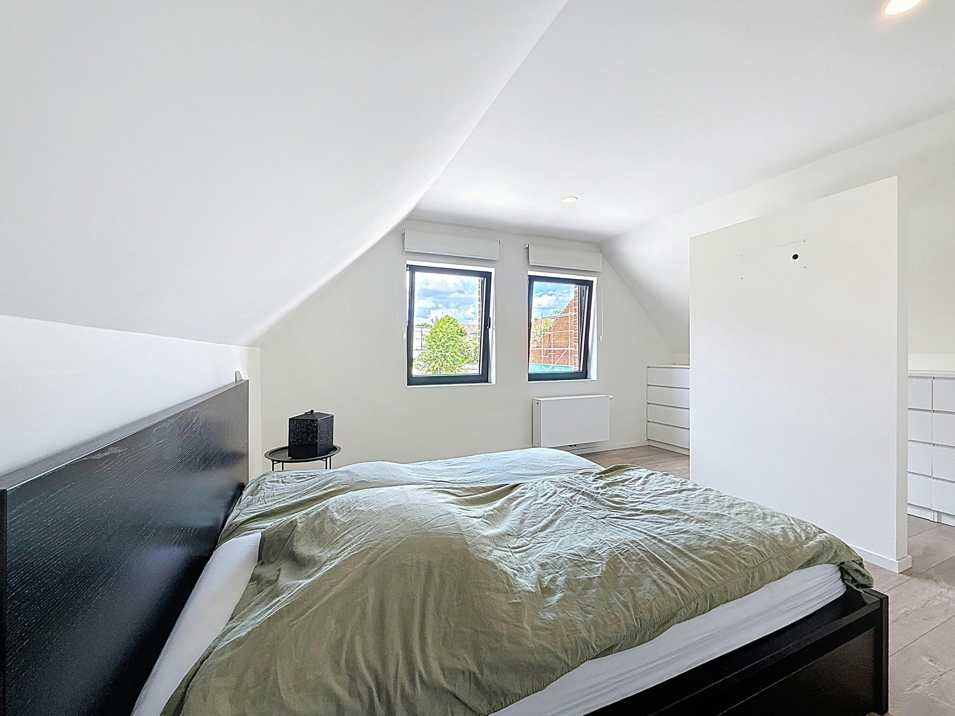 Leuke alleenstaande woning te huur in Beveren-Leie! foto 8