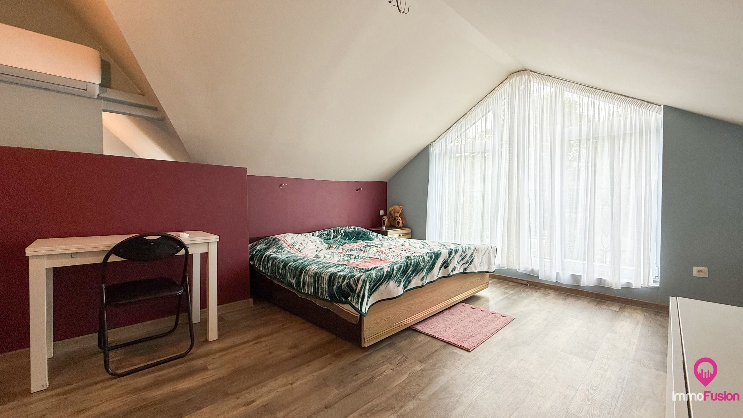 Rustig gelegen instapklare woning met 4 slpks en mooie tuin! foto 44