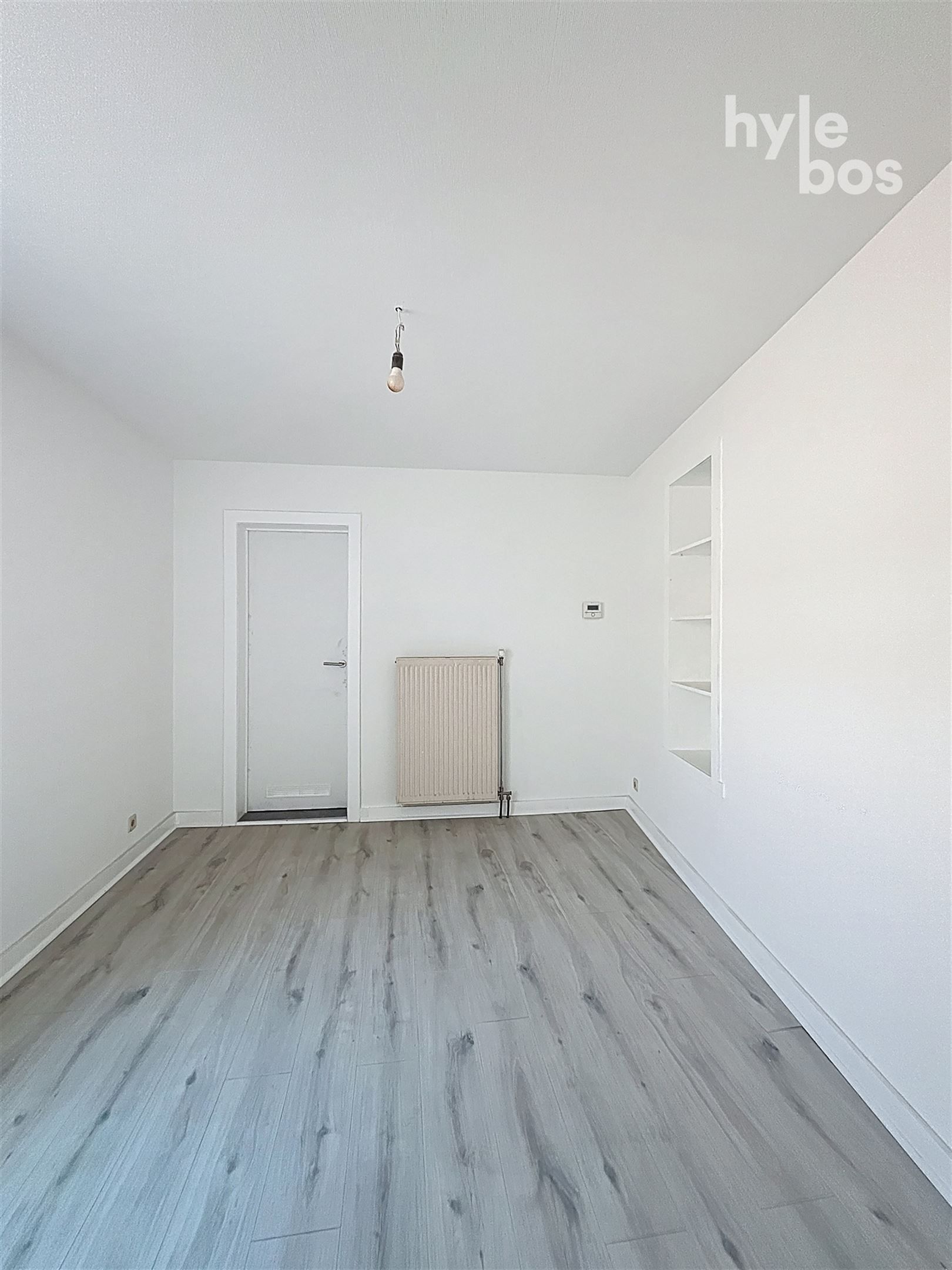 Centraal gelegen gerenoveerd duplex appartement foto 9