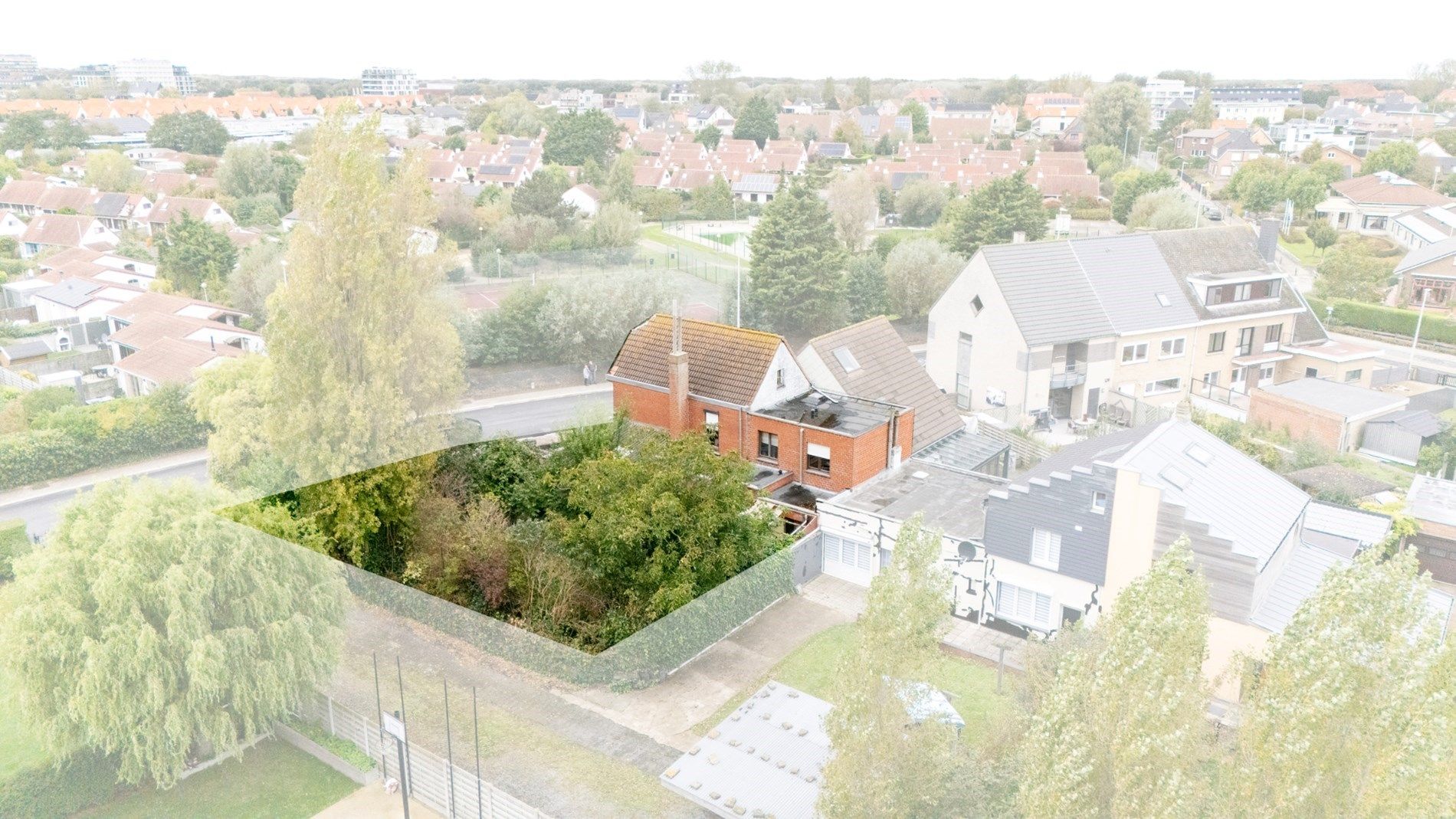 Renovatieproject op een prachtige residentiële ligging te Bredene! foto 3