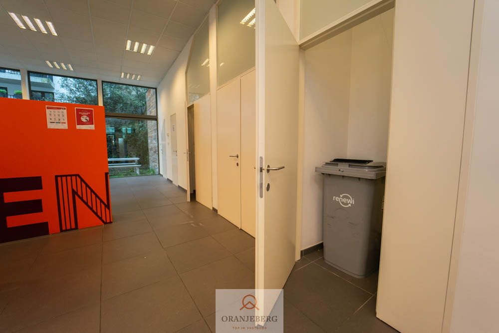 Handelspand 178 m²  te huur in Burgstraat foto 11
