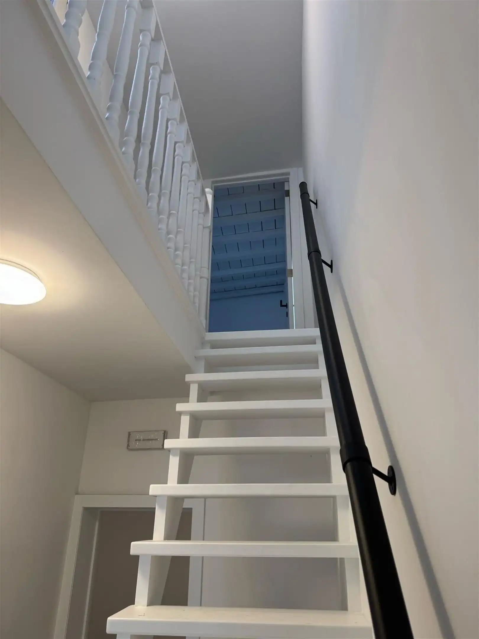 Gerenoveerde woning met 4 kamers aan UA foto 7